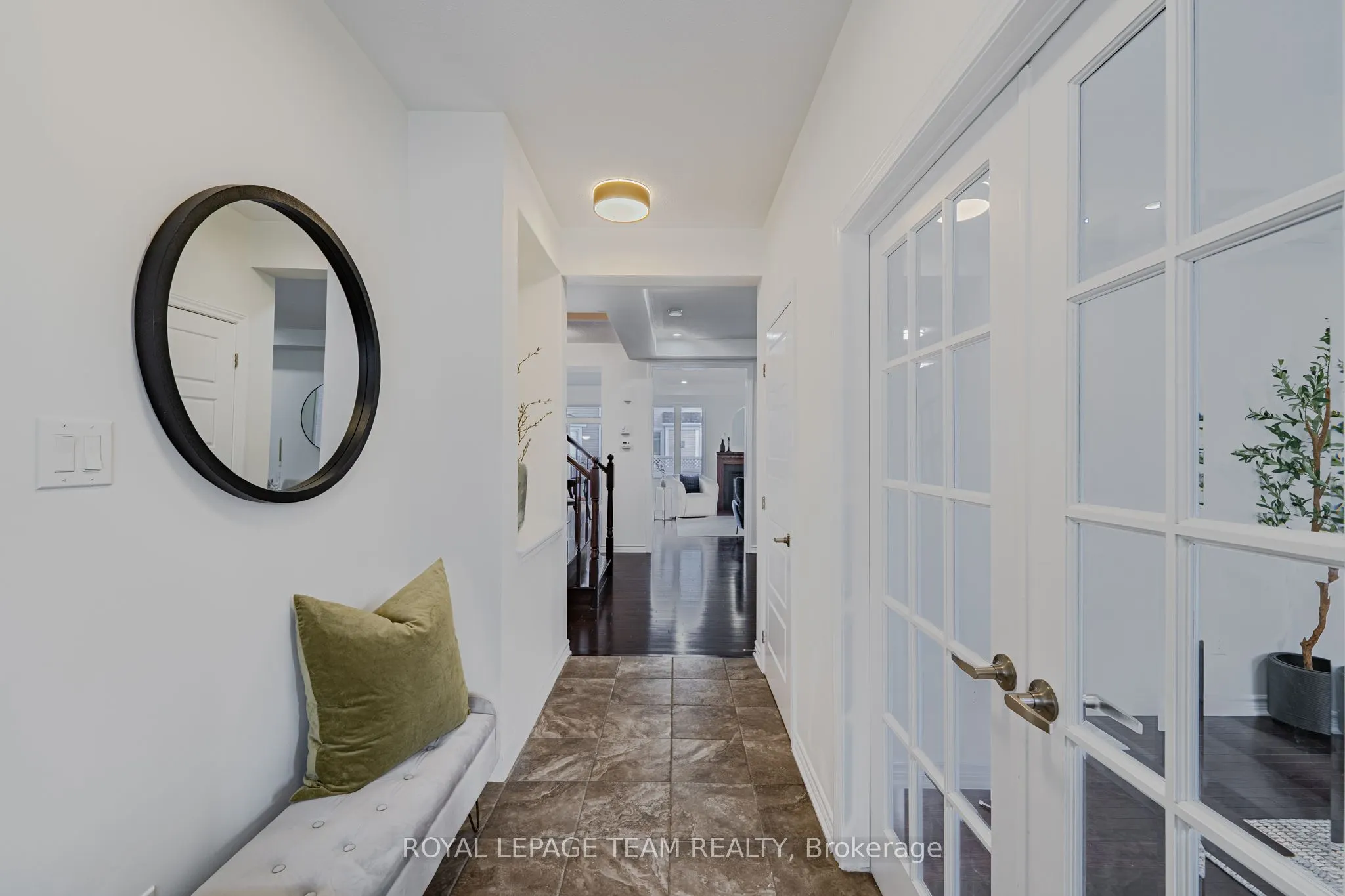 113 Lily Pond Street S