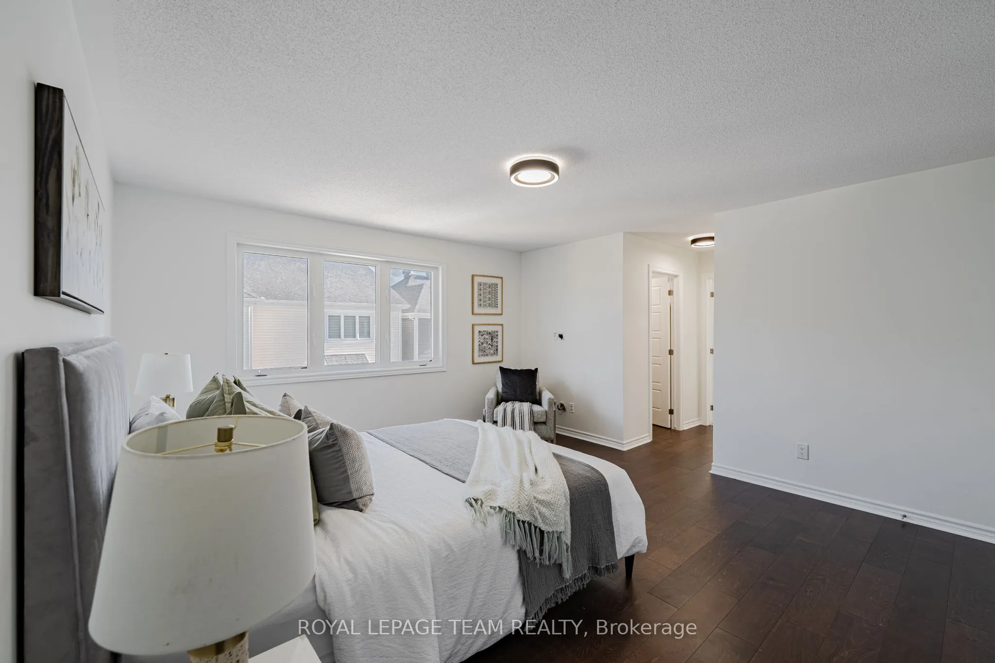 113 Lily Pond Street S