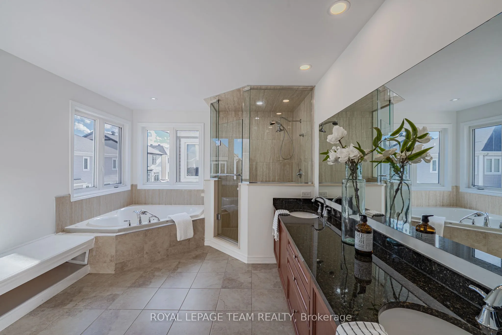 113 Lily Pond Street S