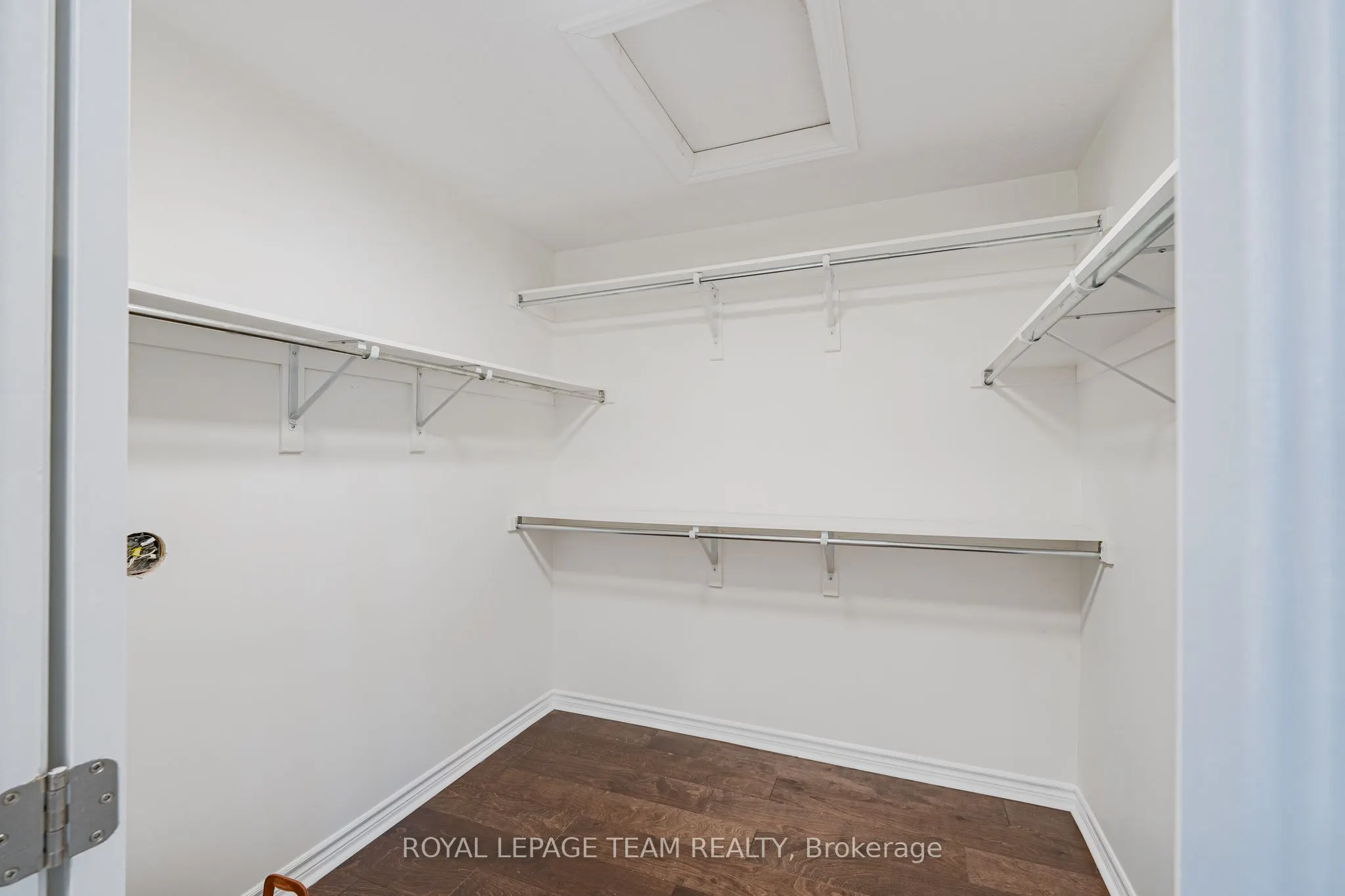 113 Lily Pond Street S