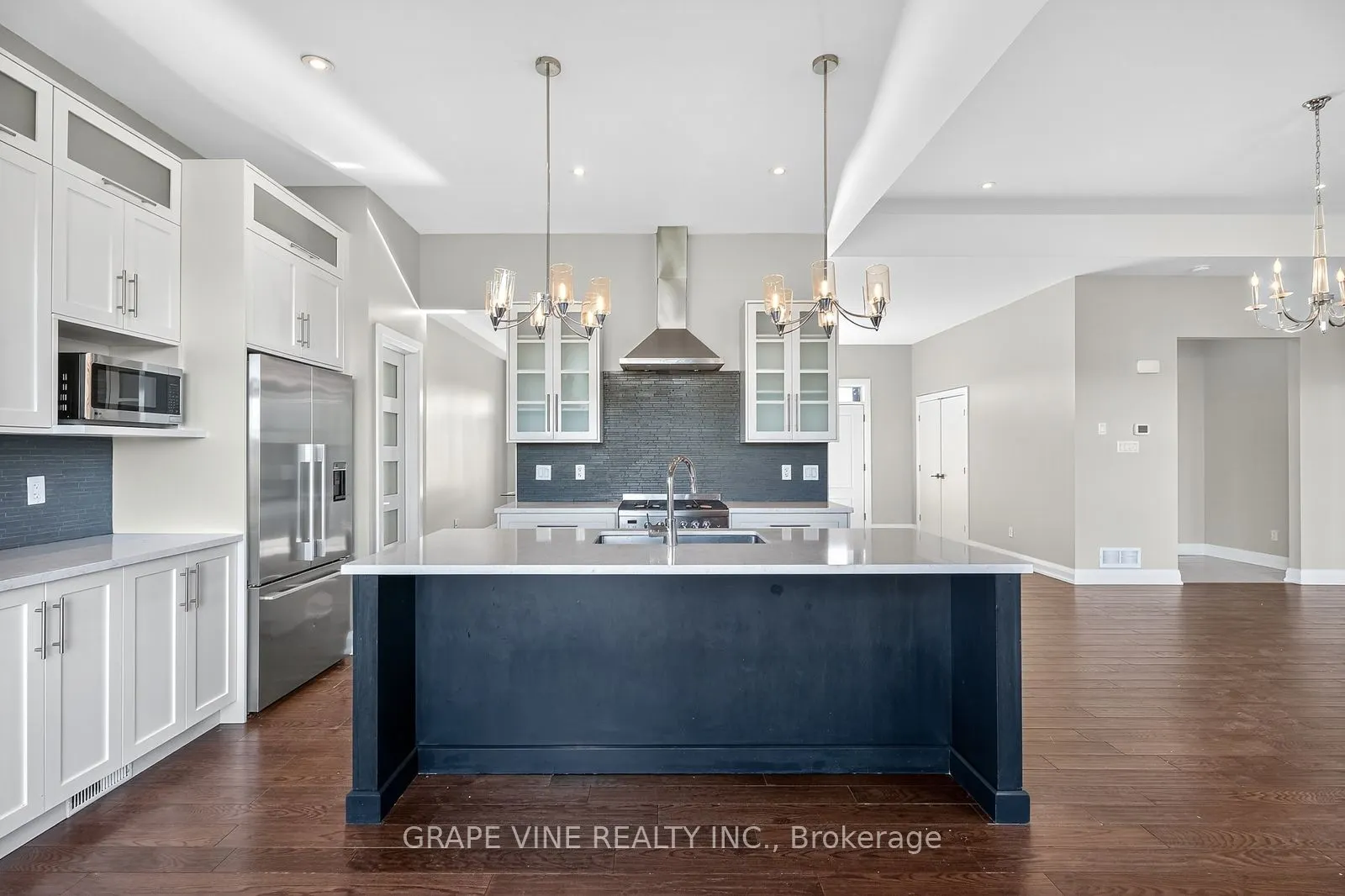 6835 Springrun Place