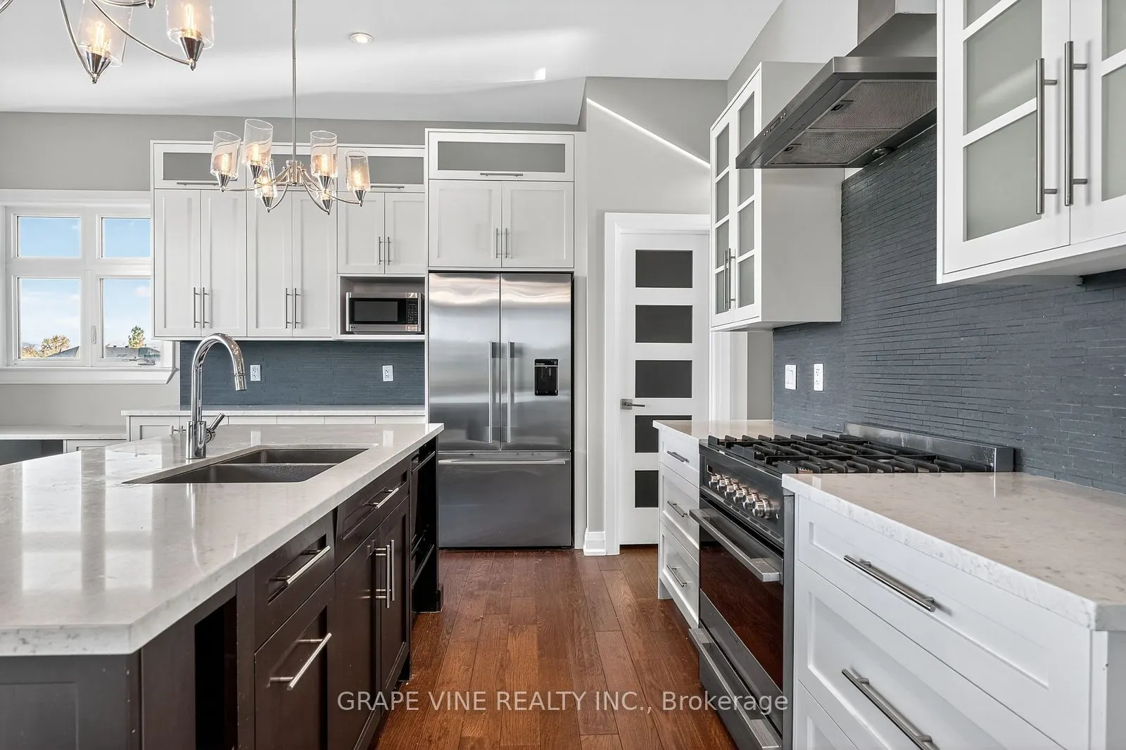 6835 Springrun Place