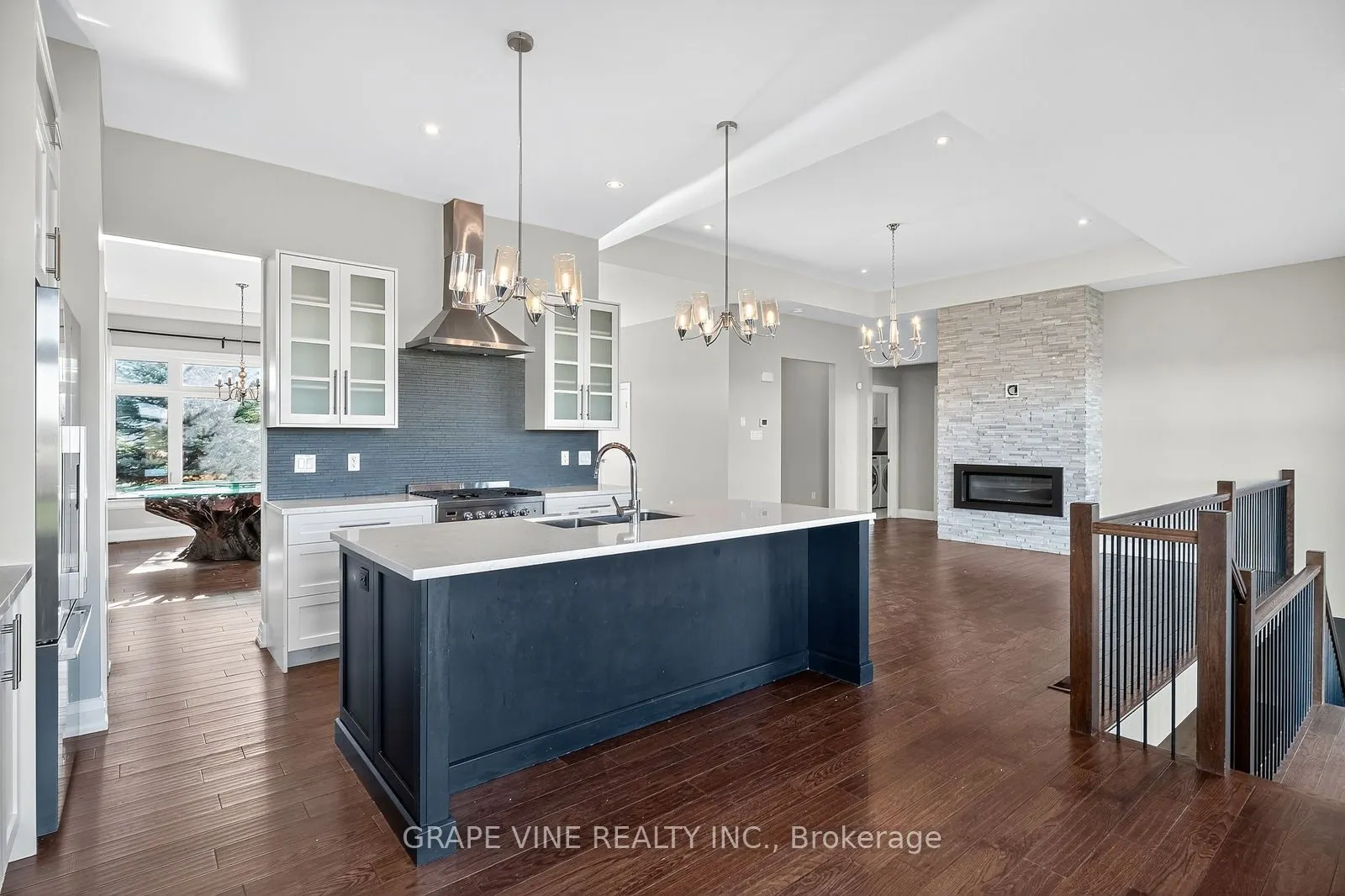 6835 Springrun Place