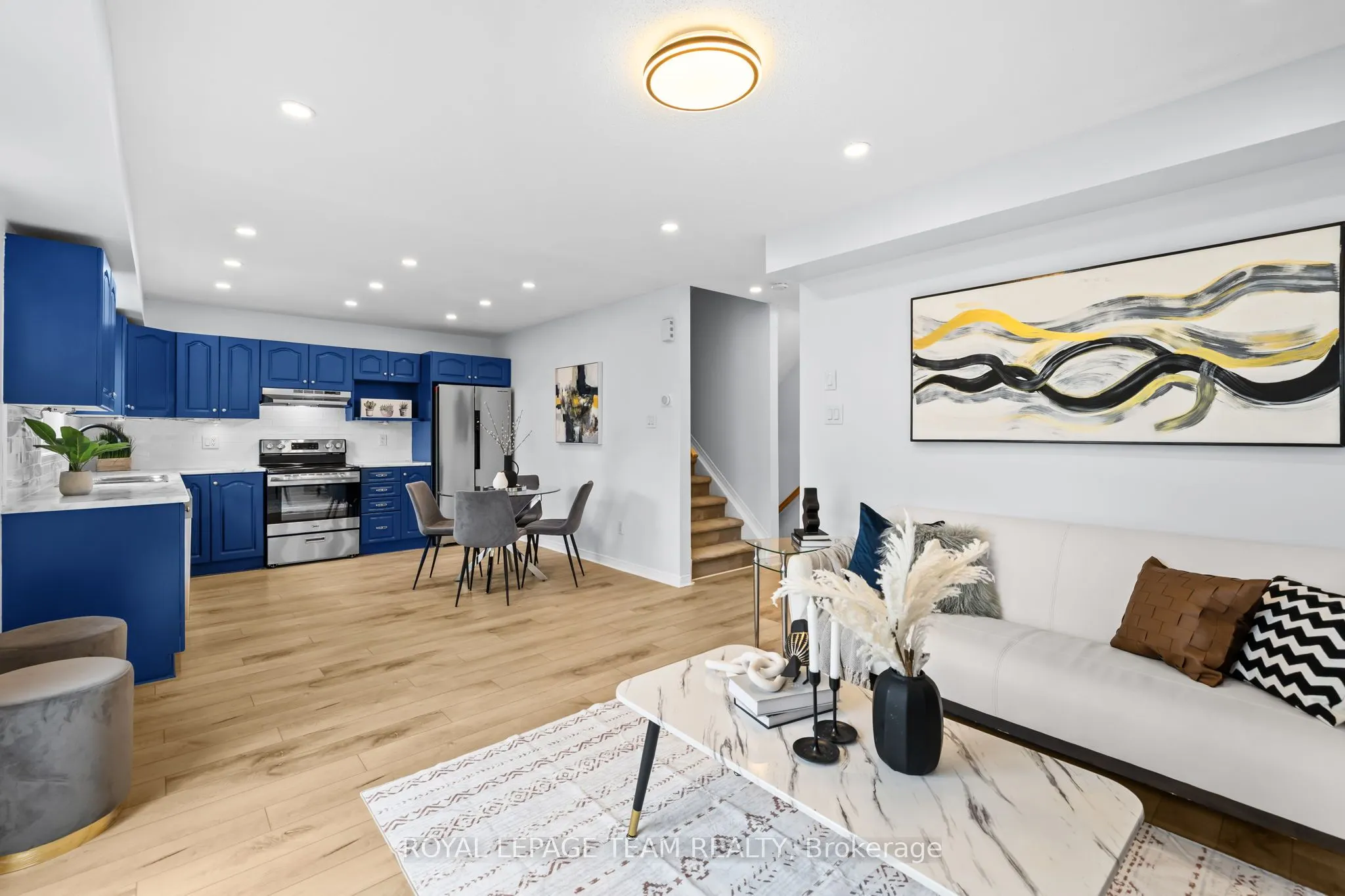 381 Moffatt Pond Court