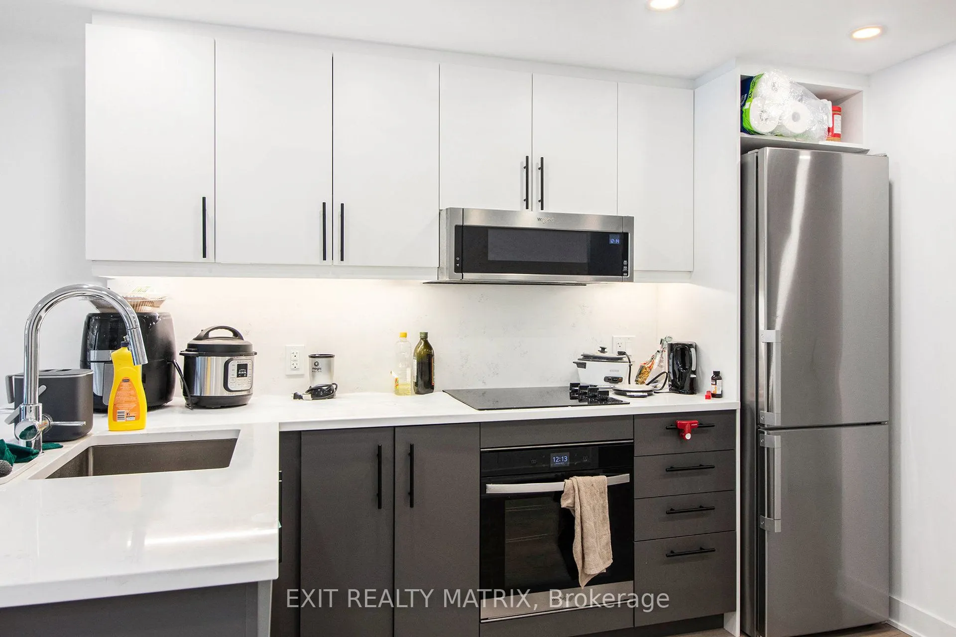 340 Queen Street, #1101