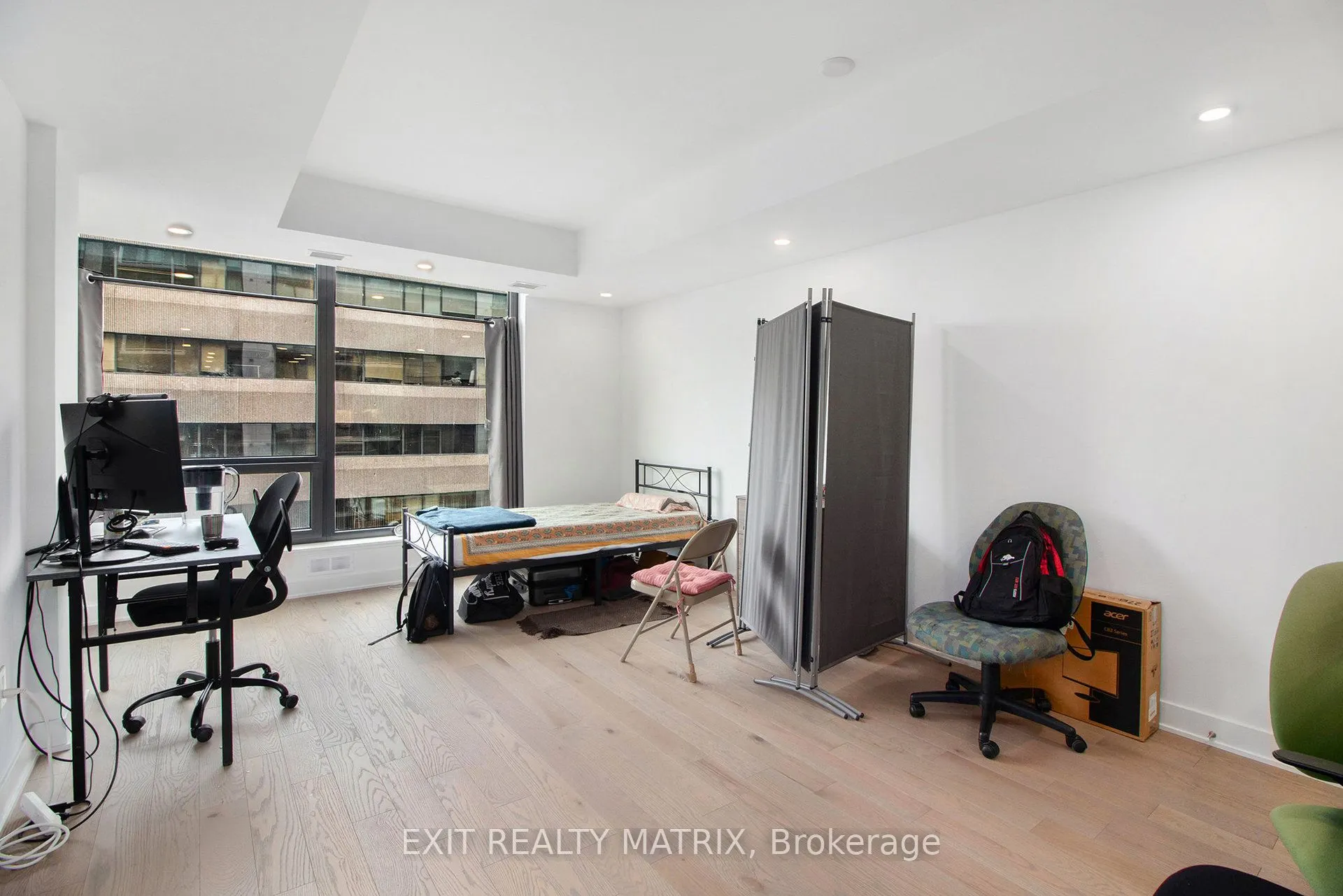 340 Queen Street, #1101