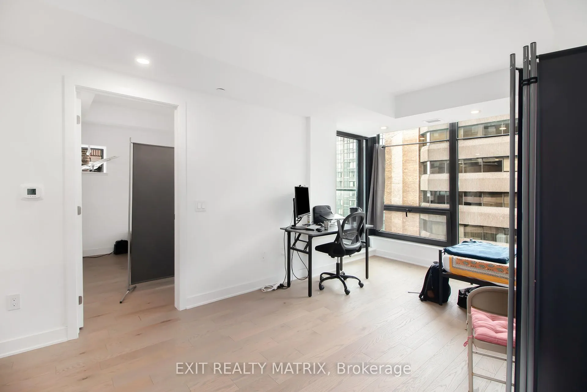 340 Queen Street, #1101