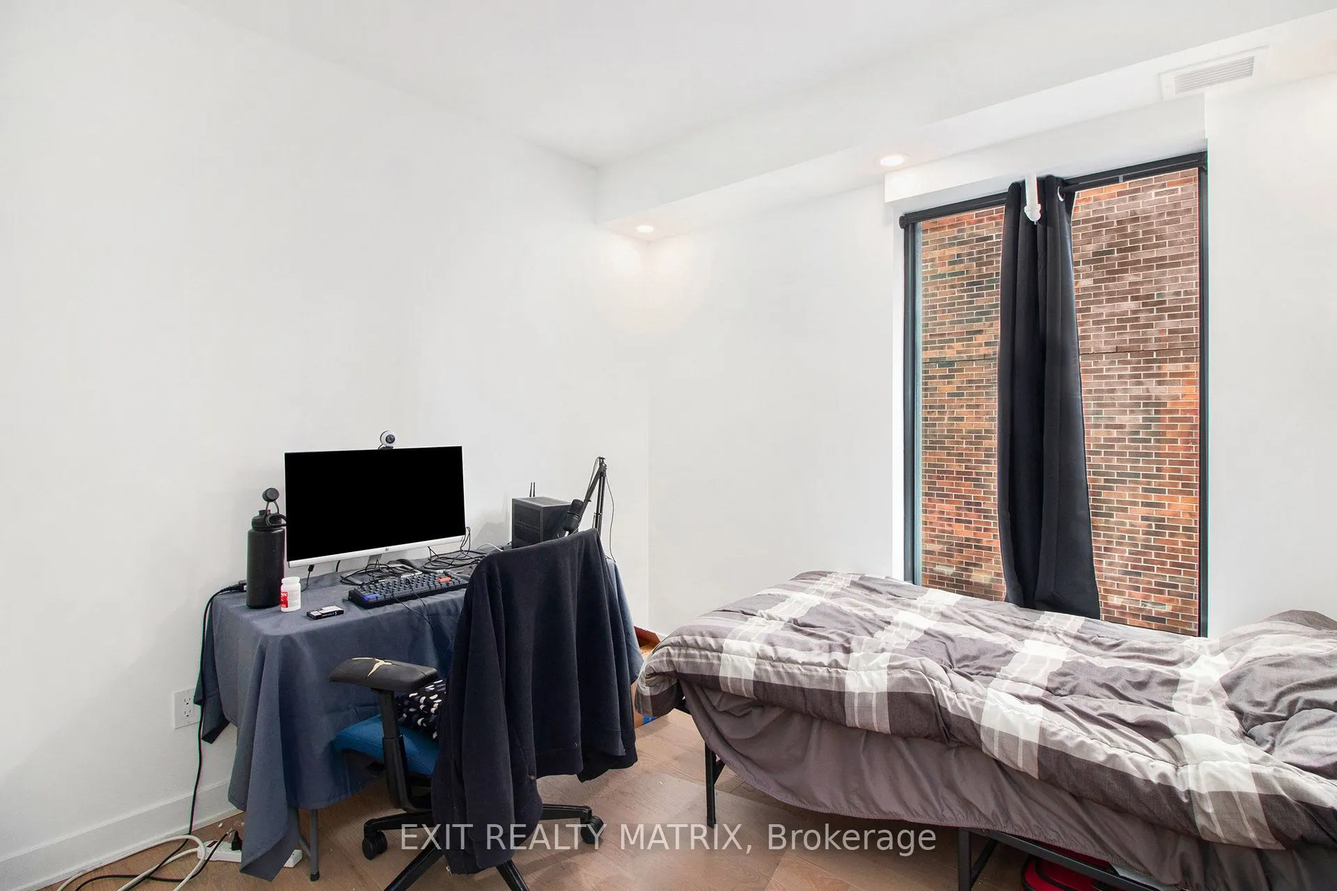 340 Queen Street, #1101