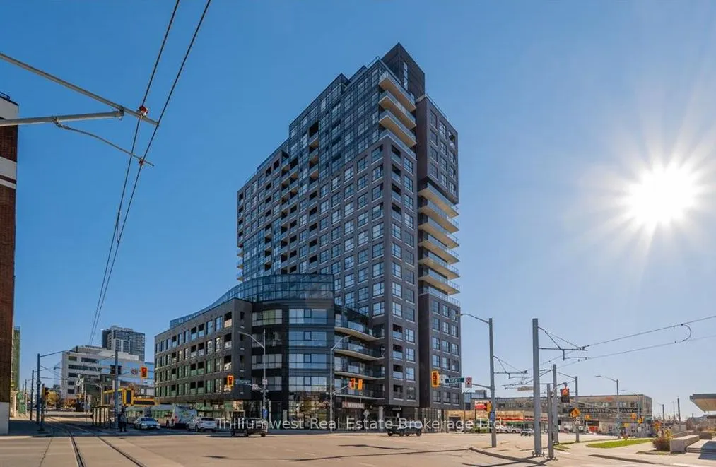 1 Victoria Street, #1204