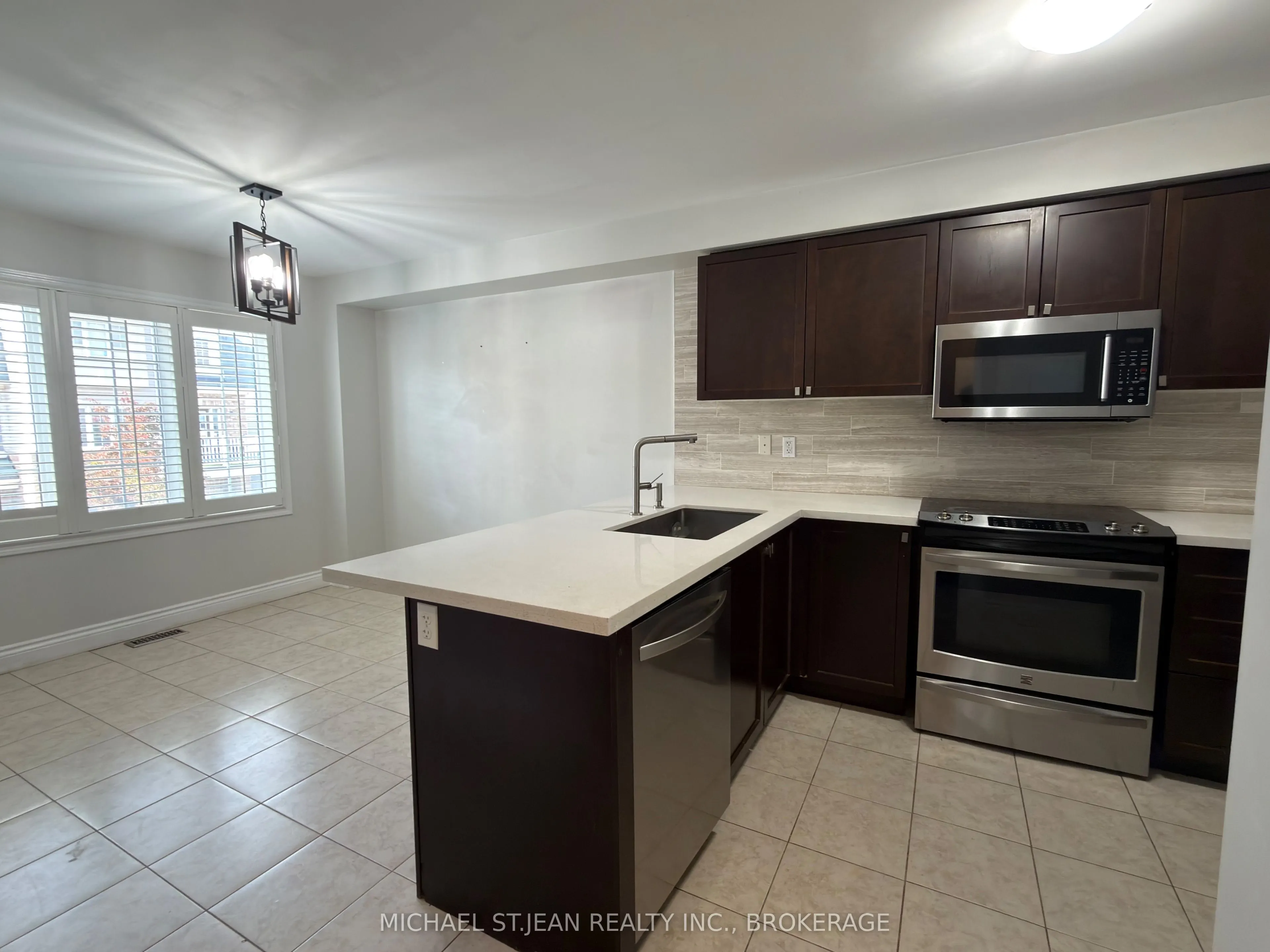 7 Sirente Drive, #48