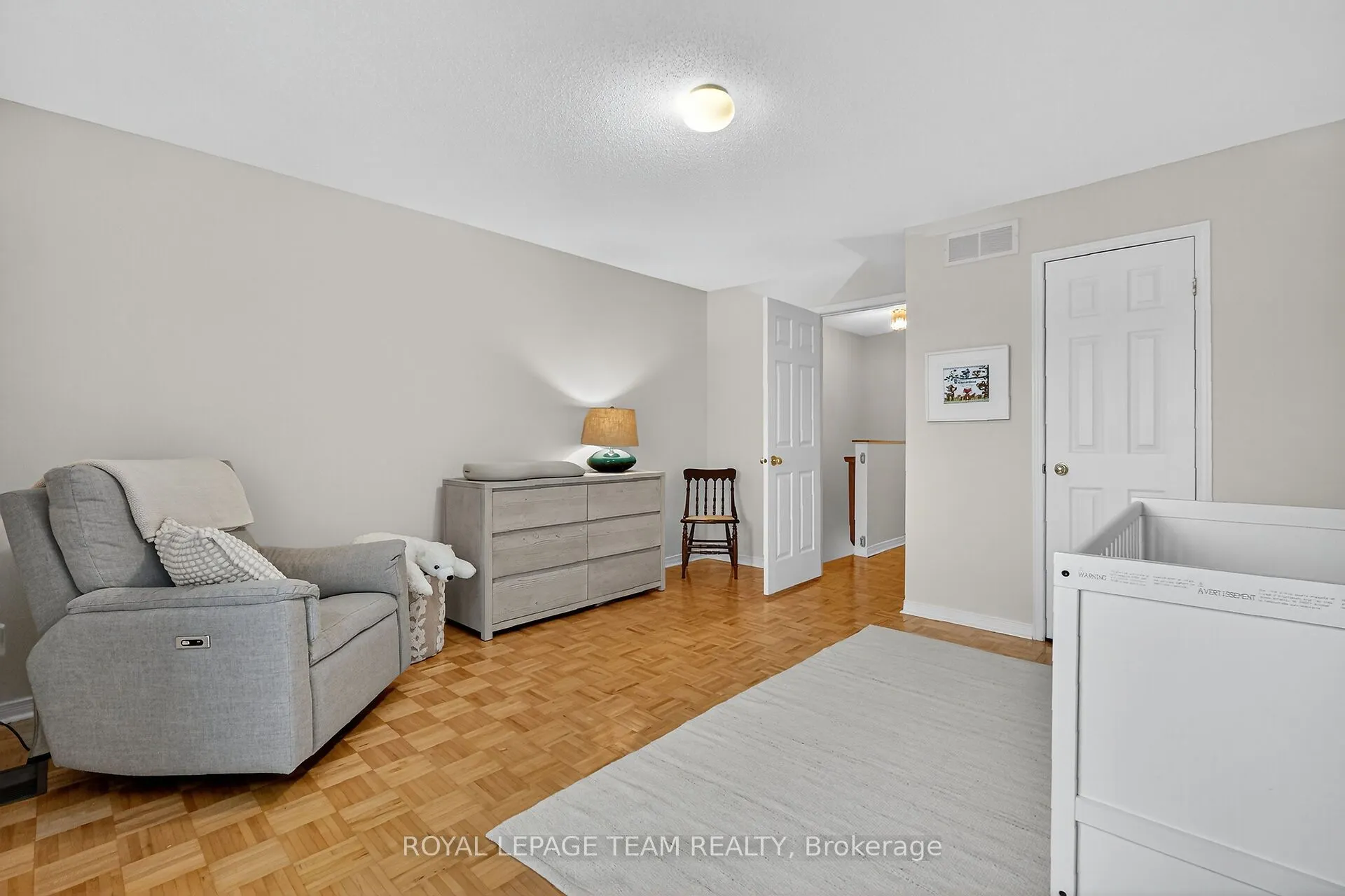 25 Bayswater Avenue, ##26