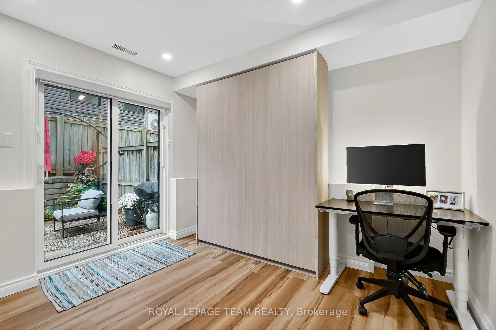 25 Bayswater Avenue, ##26