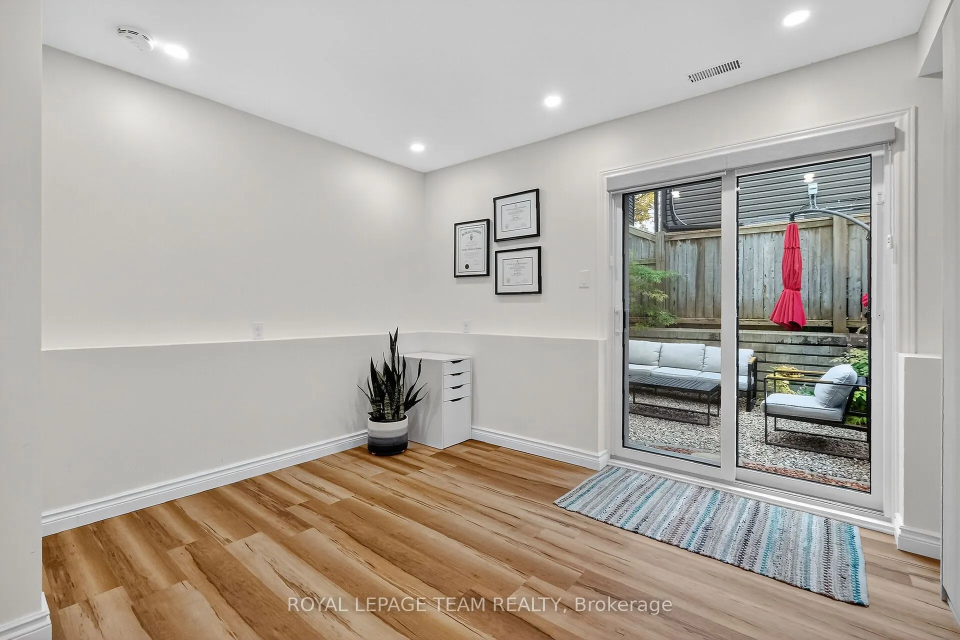 25 Bayswater Avenue, ##26