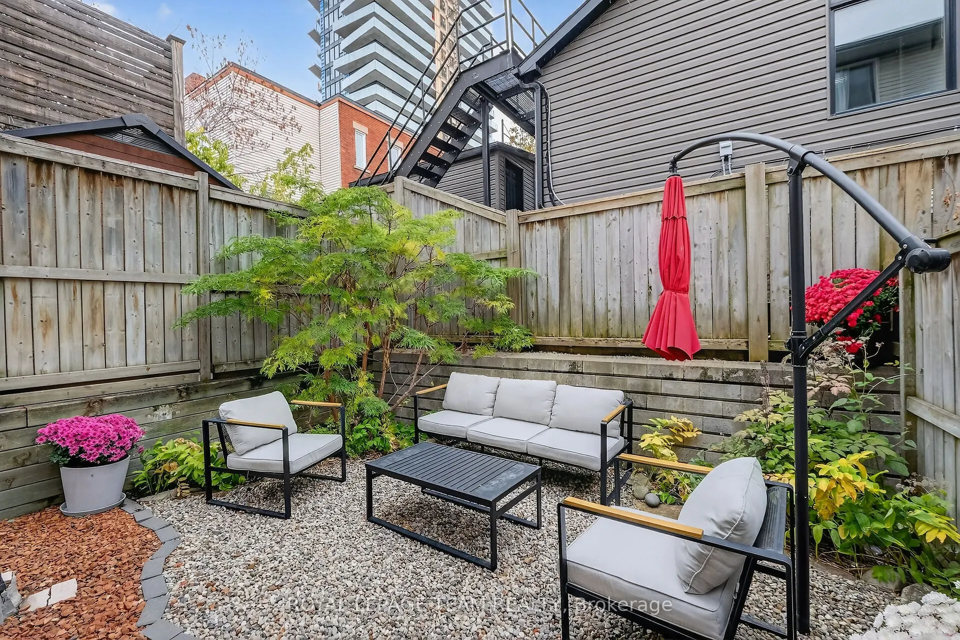 25 Bayswater Avenue, ##26