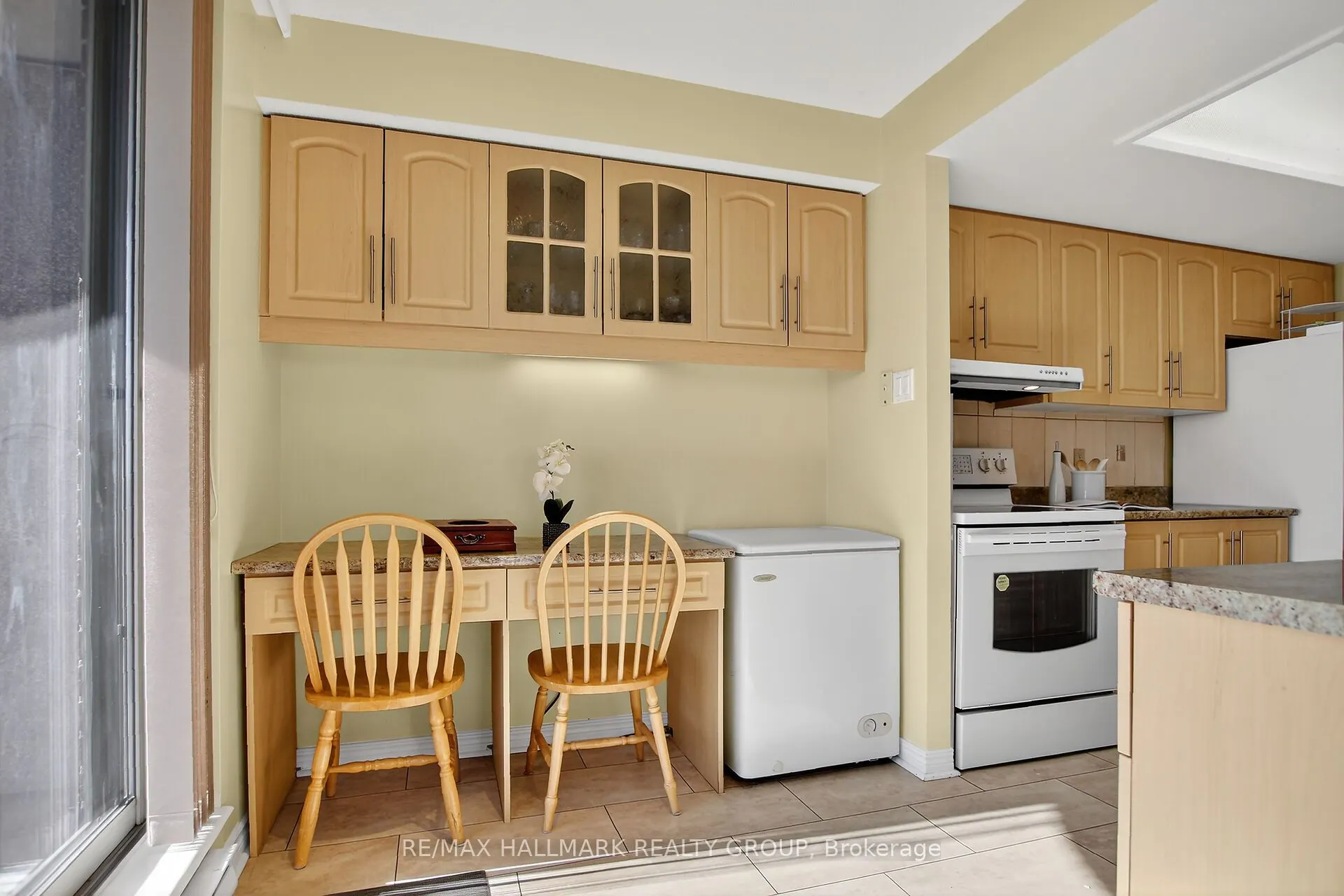 100 Grant Carman Drive, #606