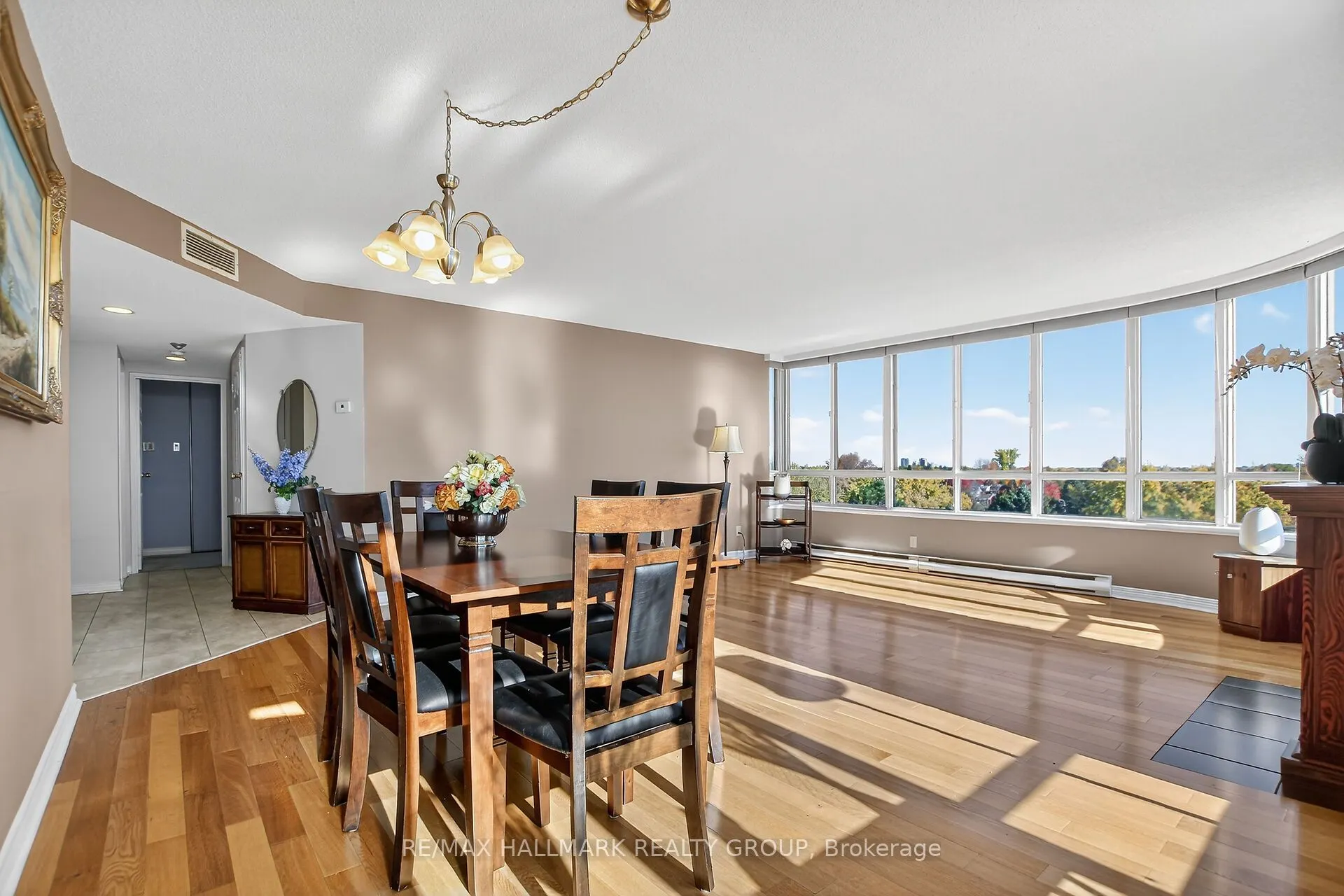 100 Grant Carman Drive, #606