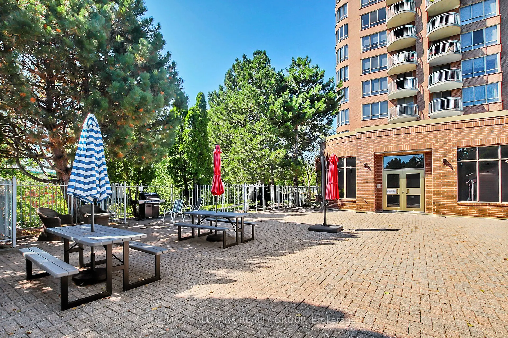 100 Grant Carman Drive, #606