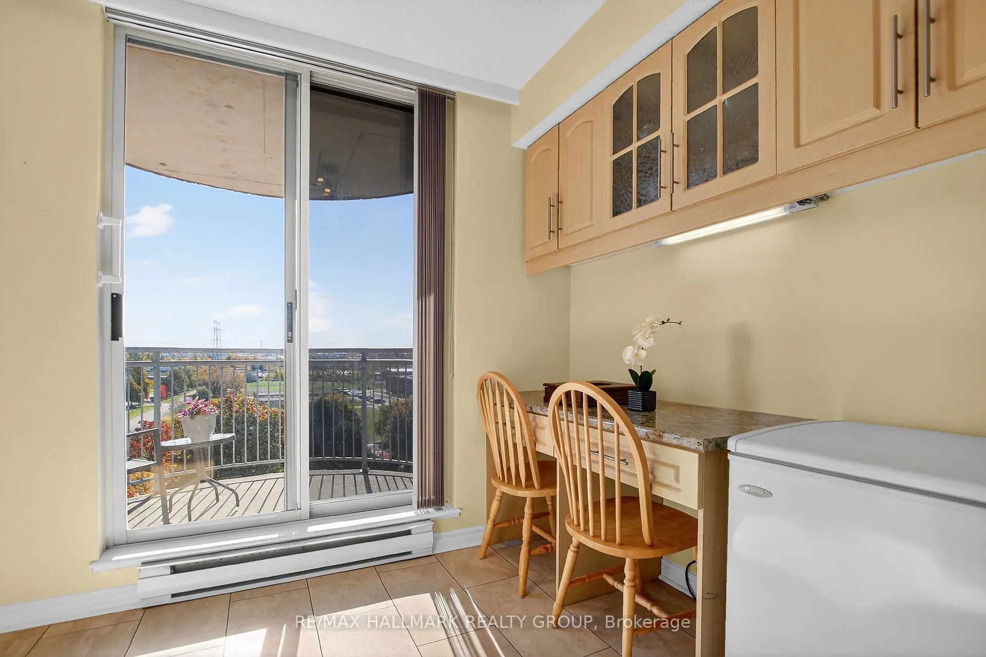 100 Grant Carman Drive, #606