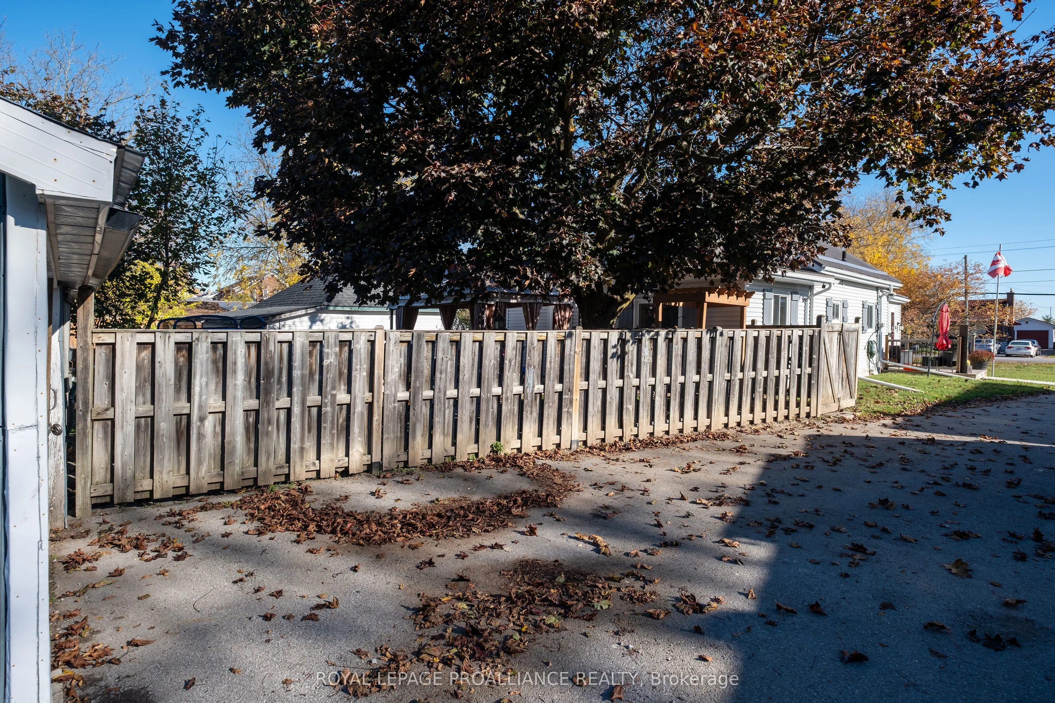 42 Prince Of Wales Drive