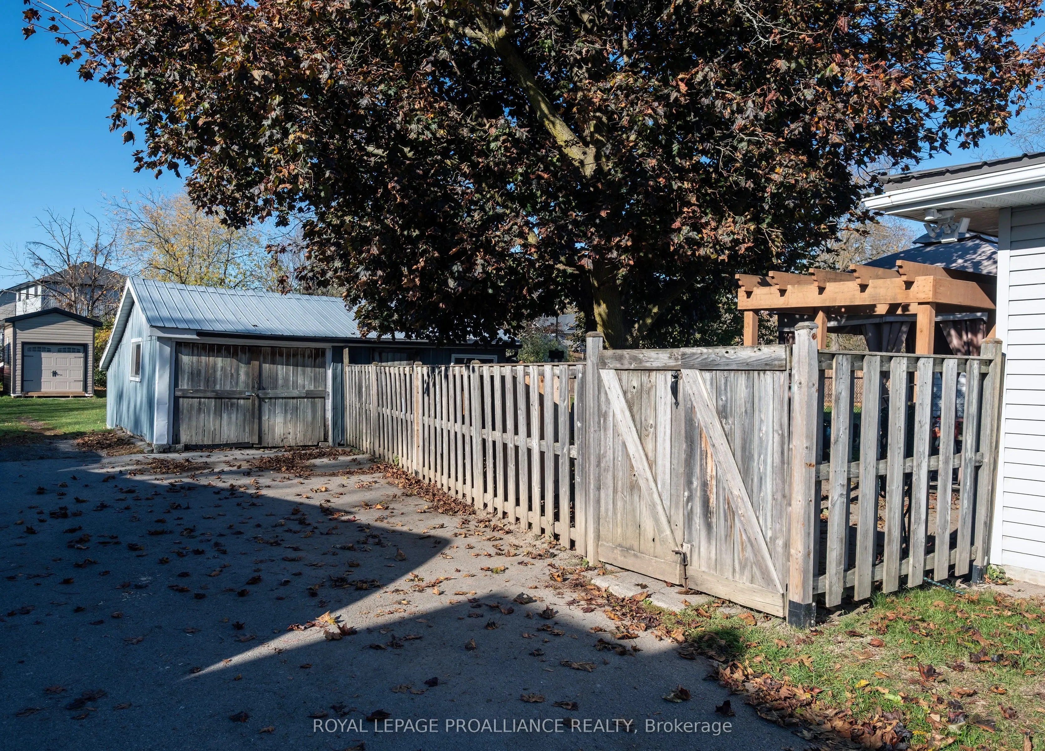 42 Prince Of Wales Drive