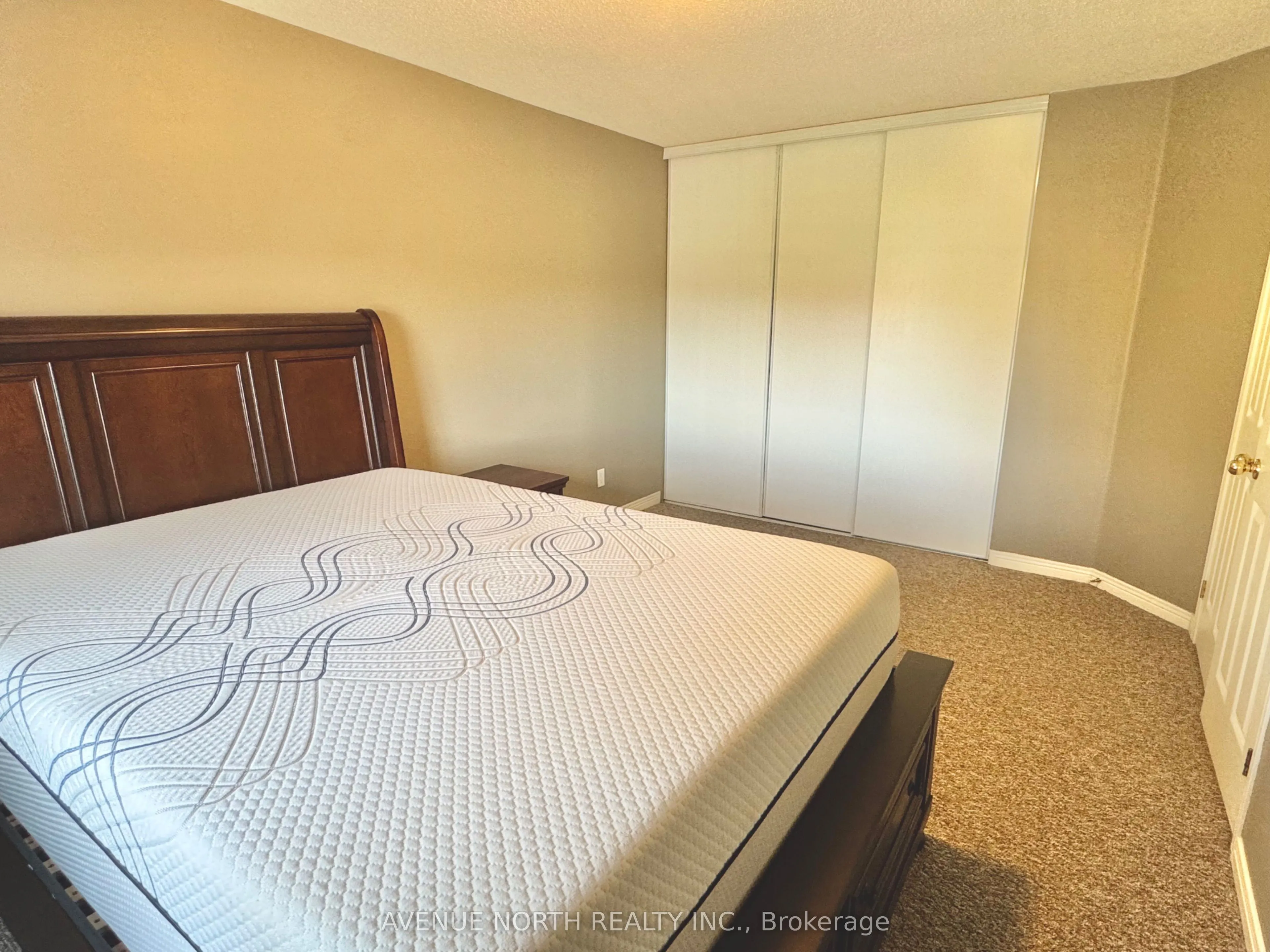 38 Bridgestone Drive