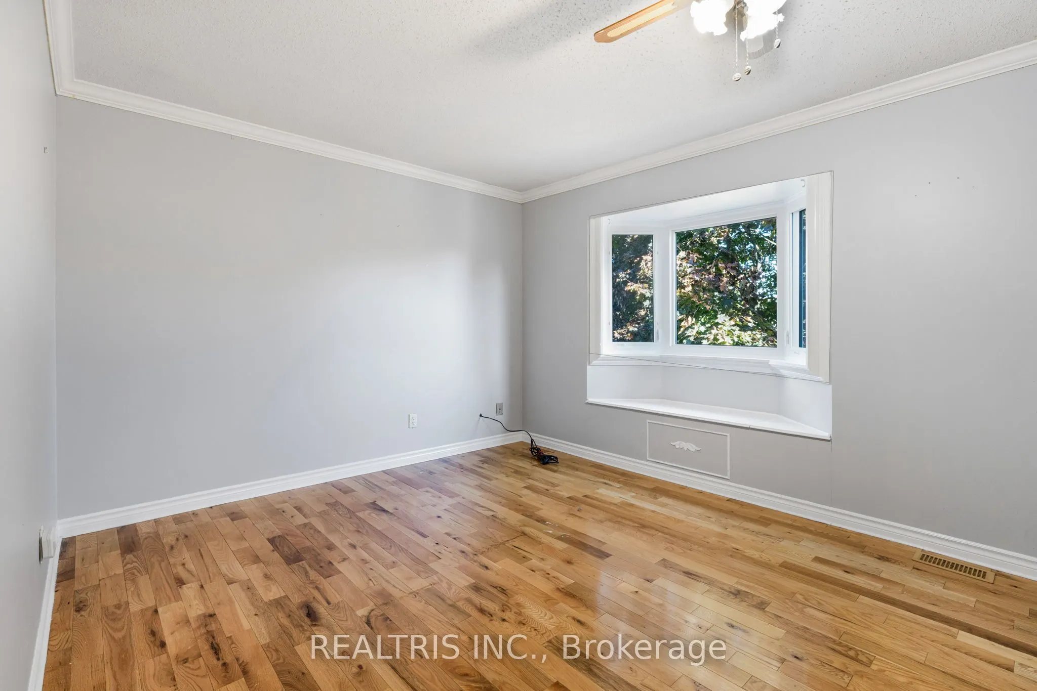 1905 DES EPINETTES Avenue