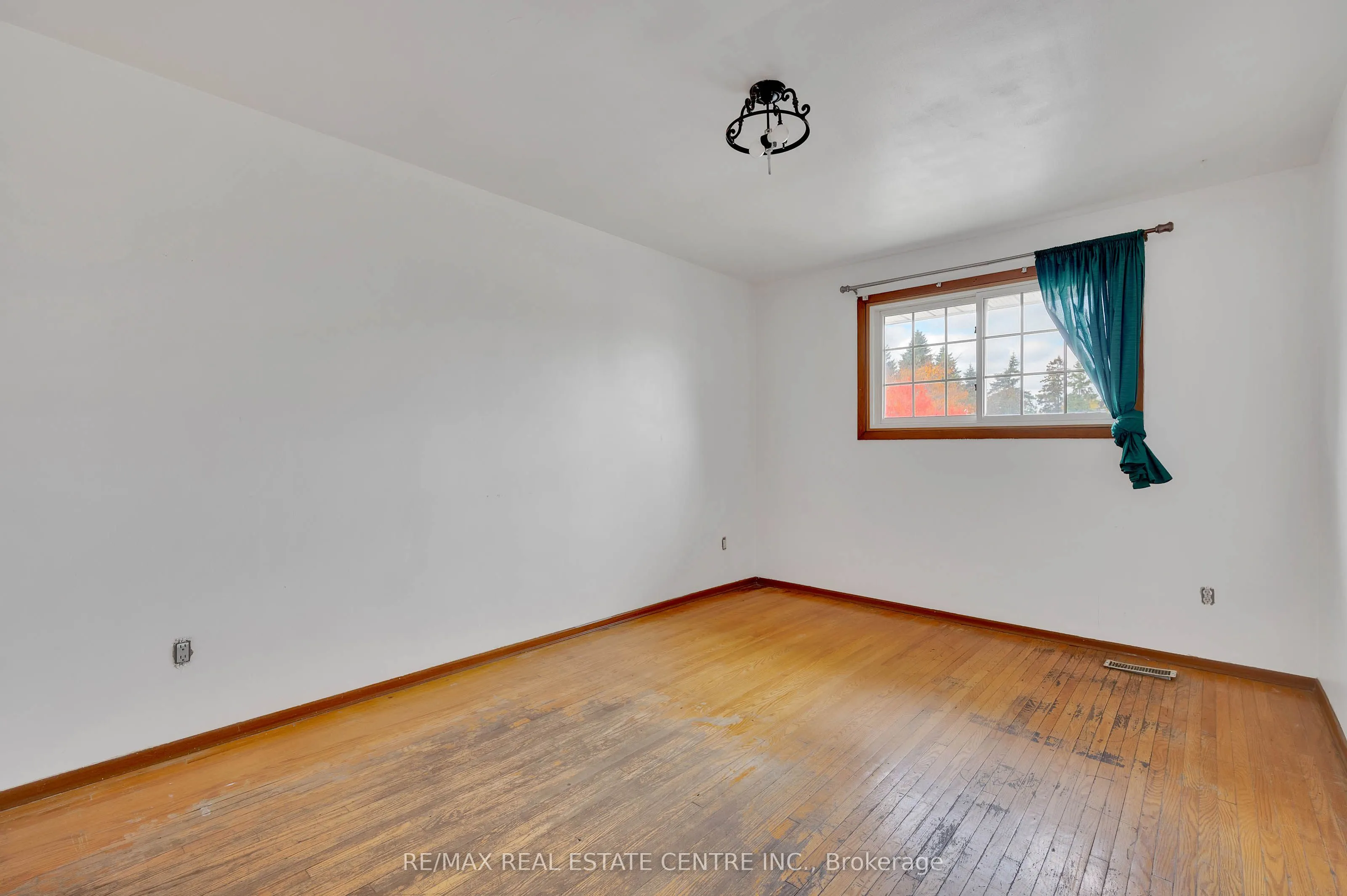 18 Kingston Crescent