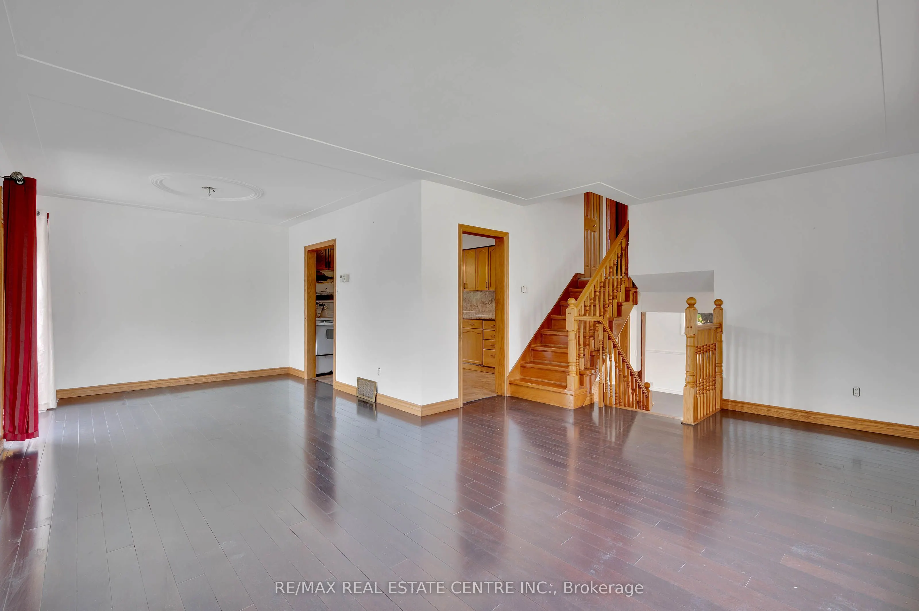 18 Kingston Crescent