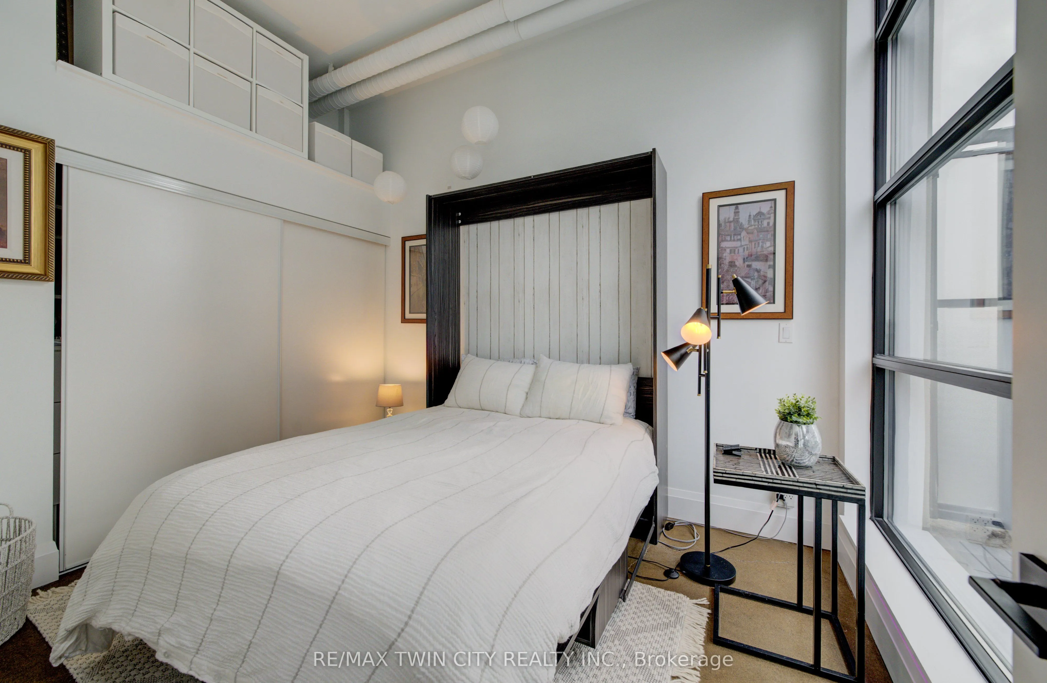 410 King Street W, #608