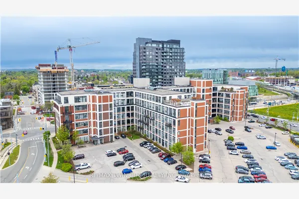 410 King Street W, #608