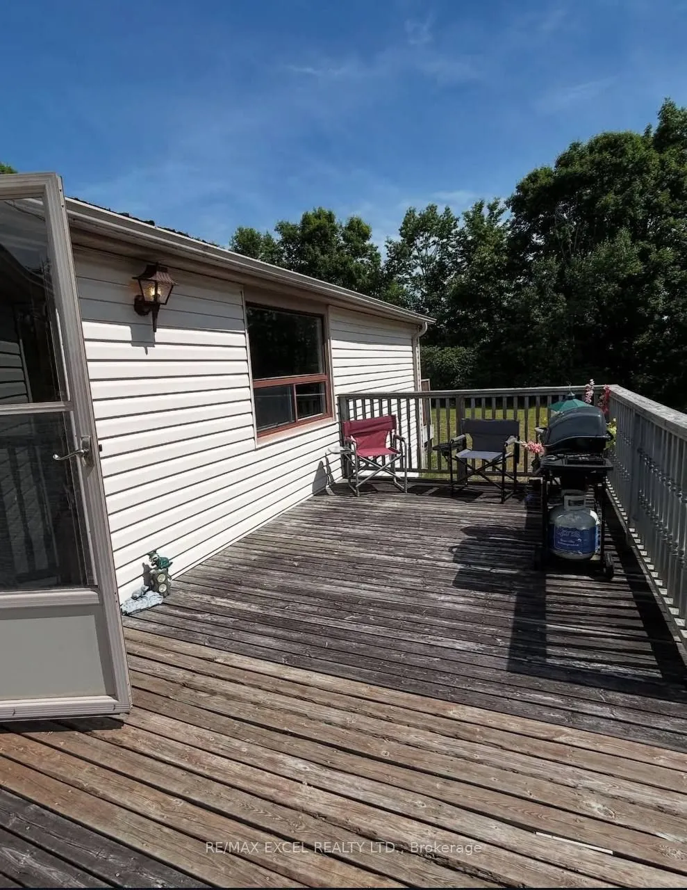 19 Lakeview Cottage Road