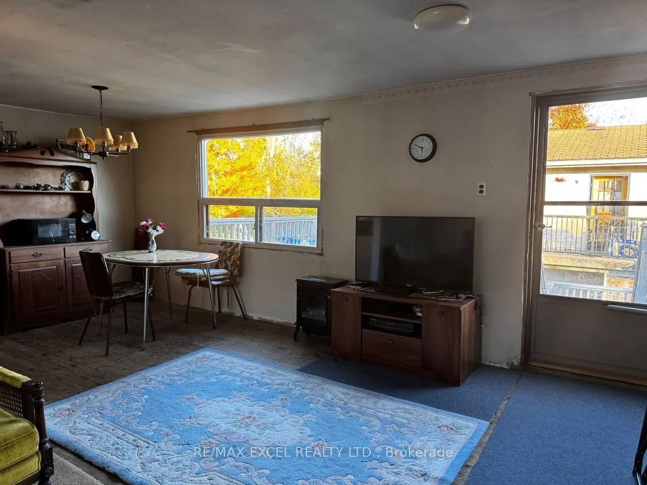 19 Lakeview Cottage Road