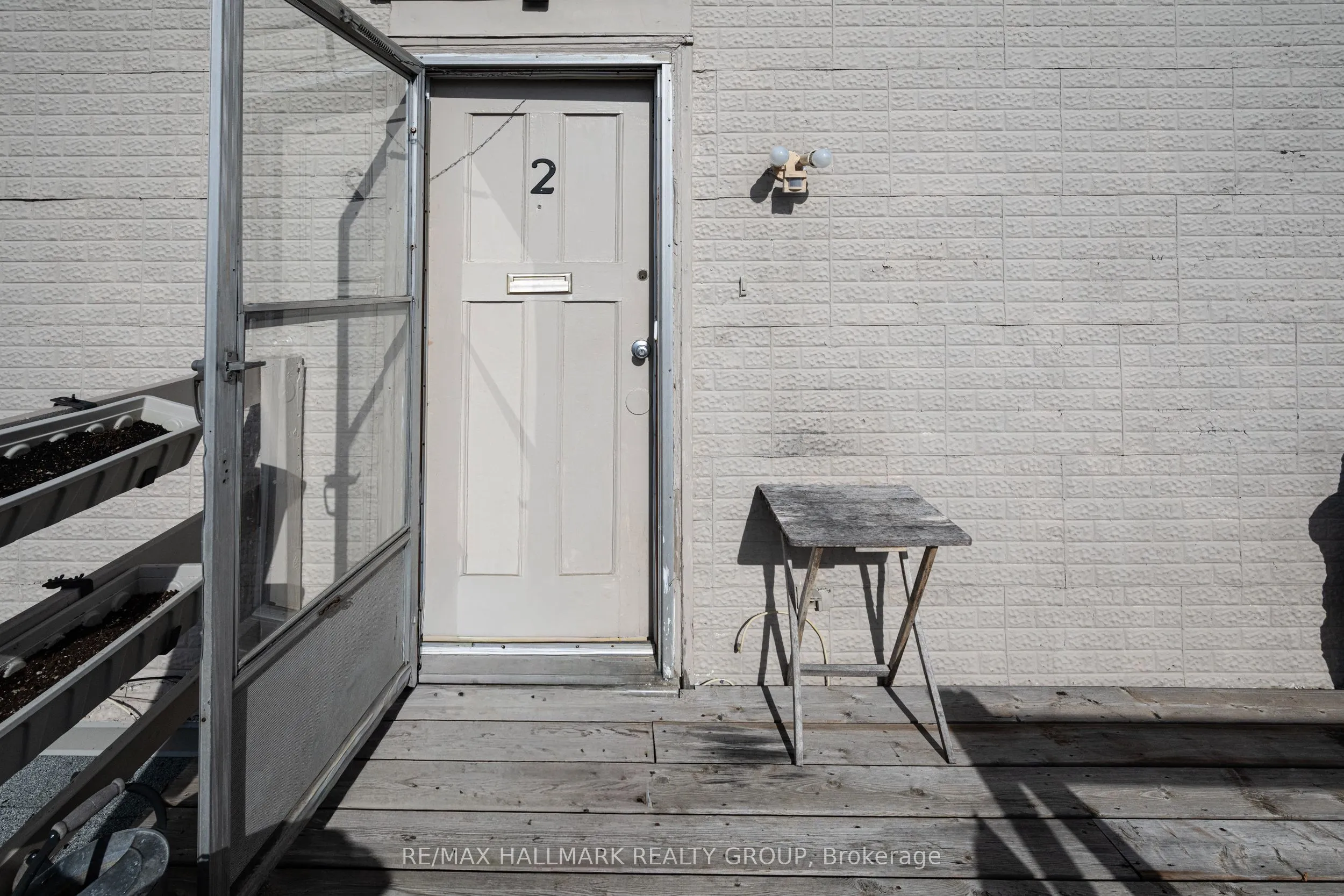 6763 Rideau Valley Drive S