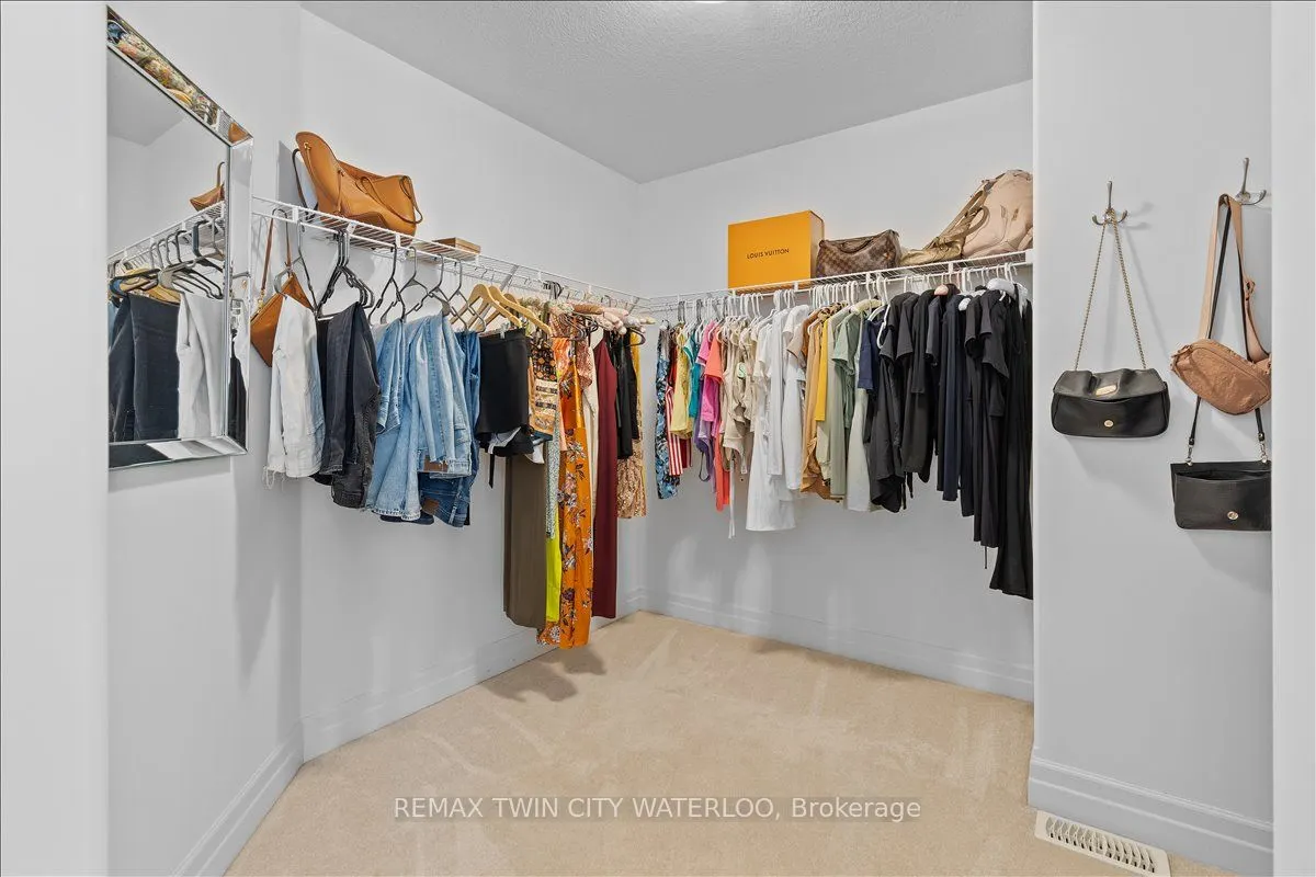 39 Deer Creek Street