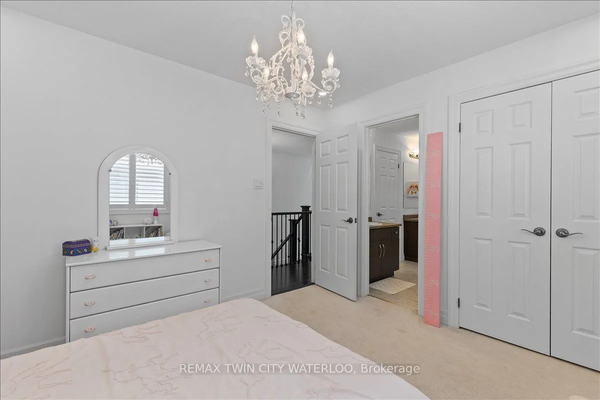 39 Deer Creek Street