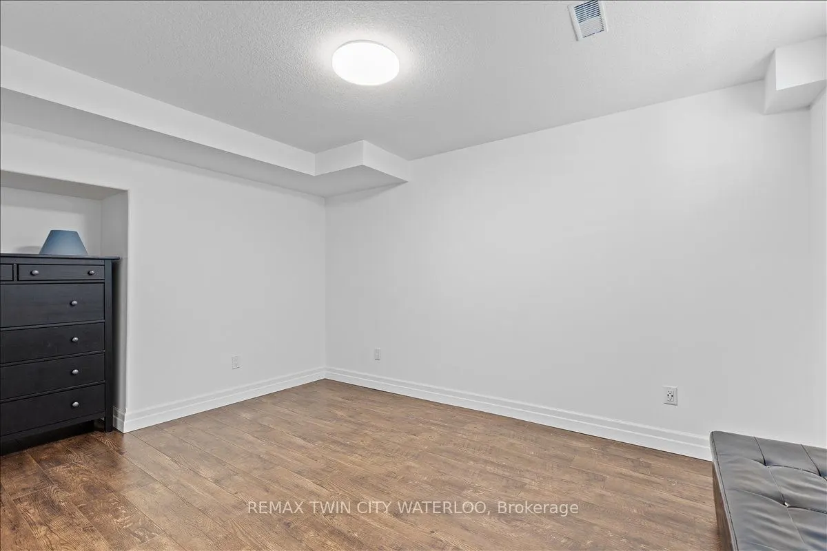 39 Deer Creek Street