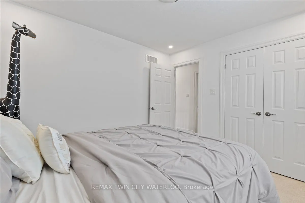 39 Deer Creek Street