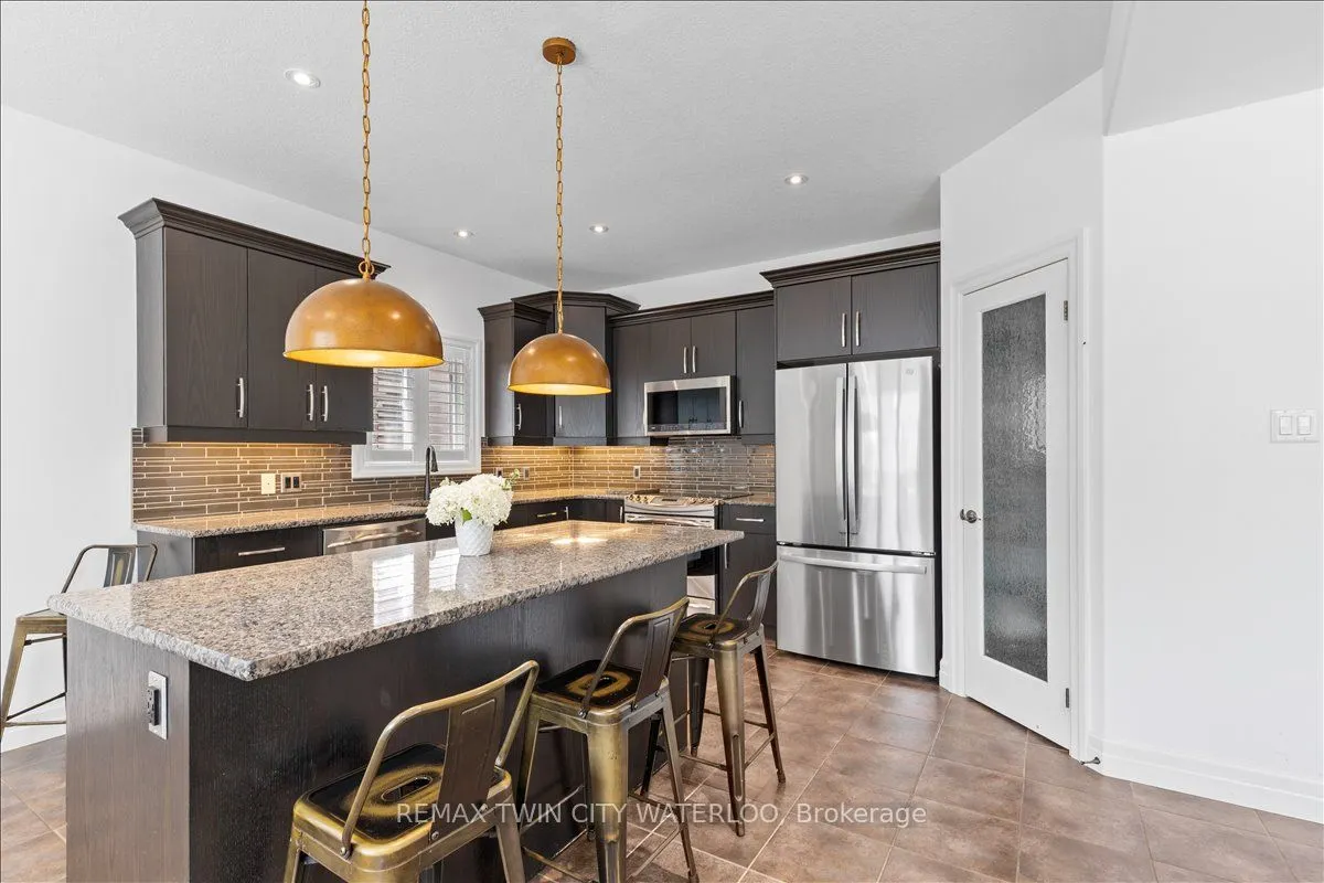 39 Deer Creek Street