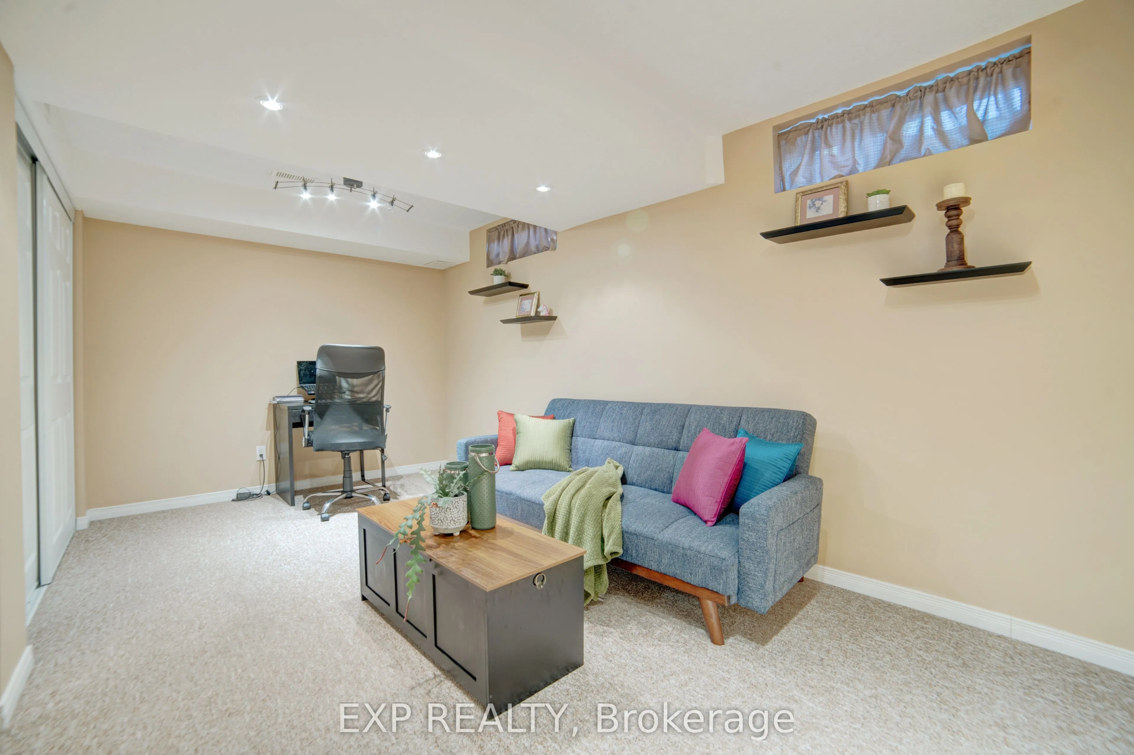 30 Bryan Court W, #26