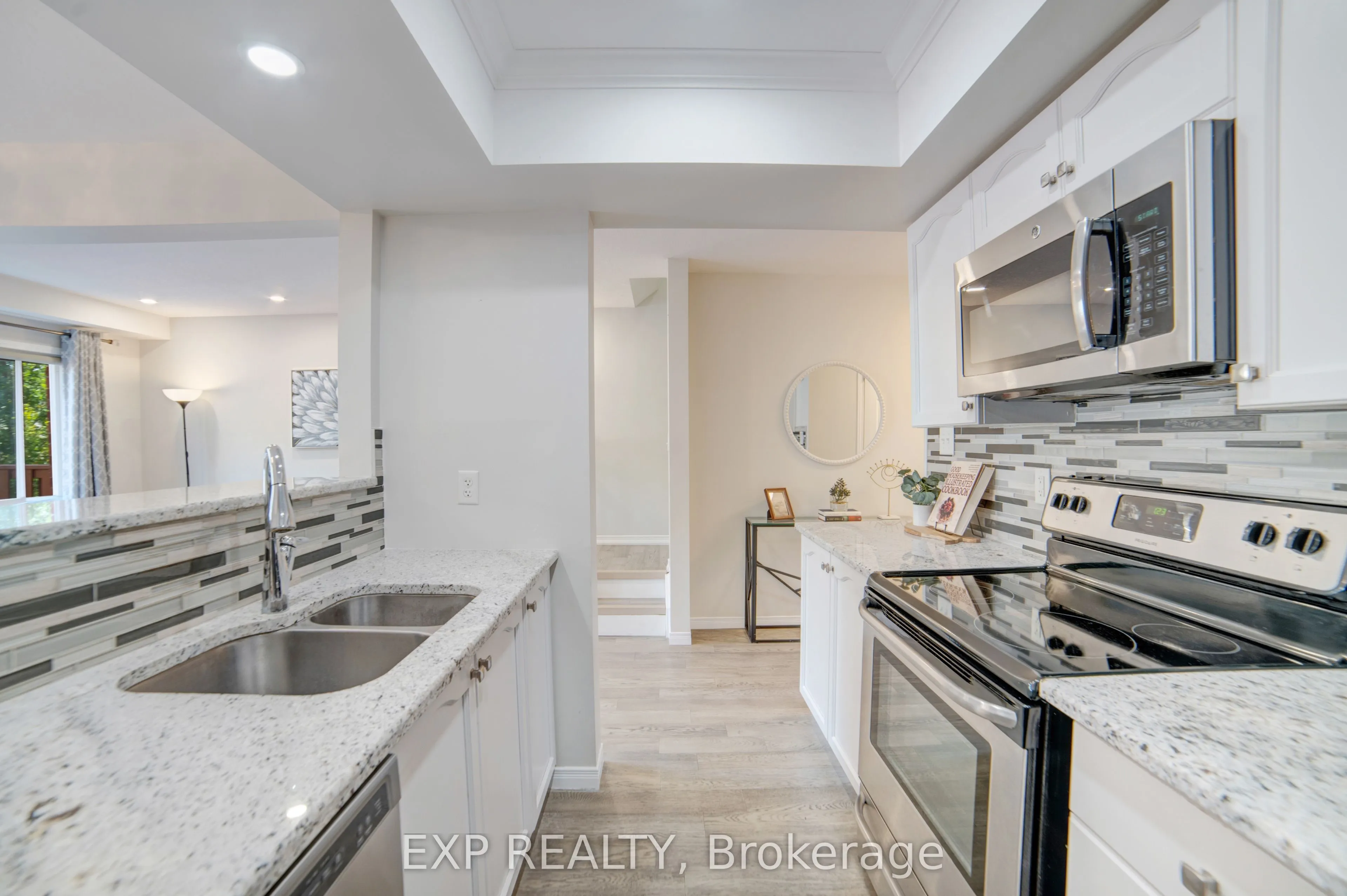 30 Bryan Court W, #26