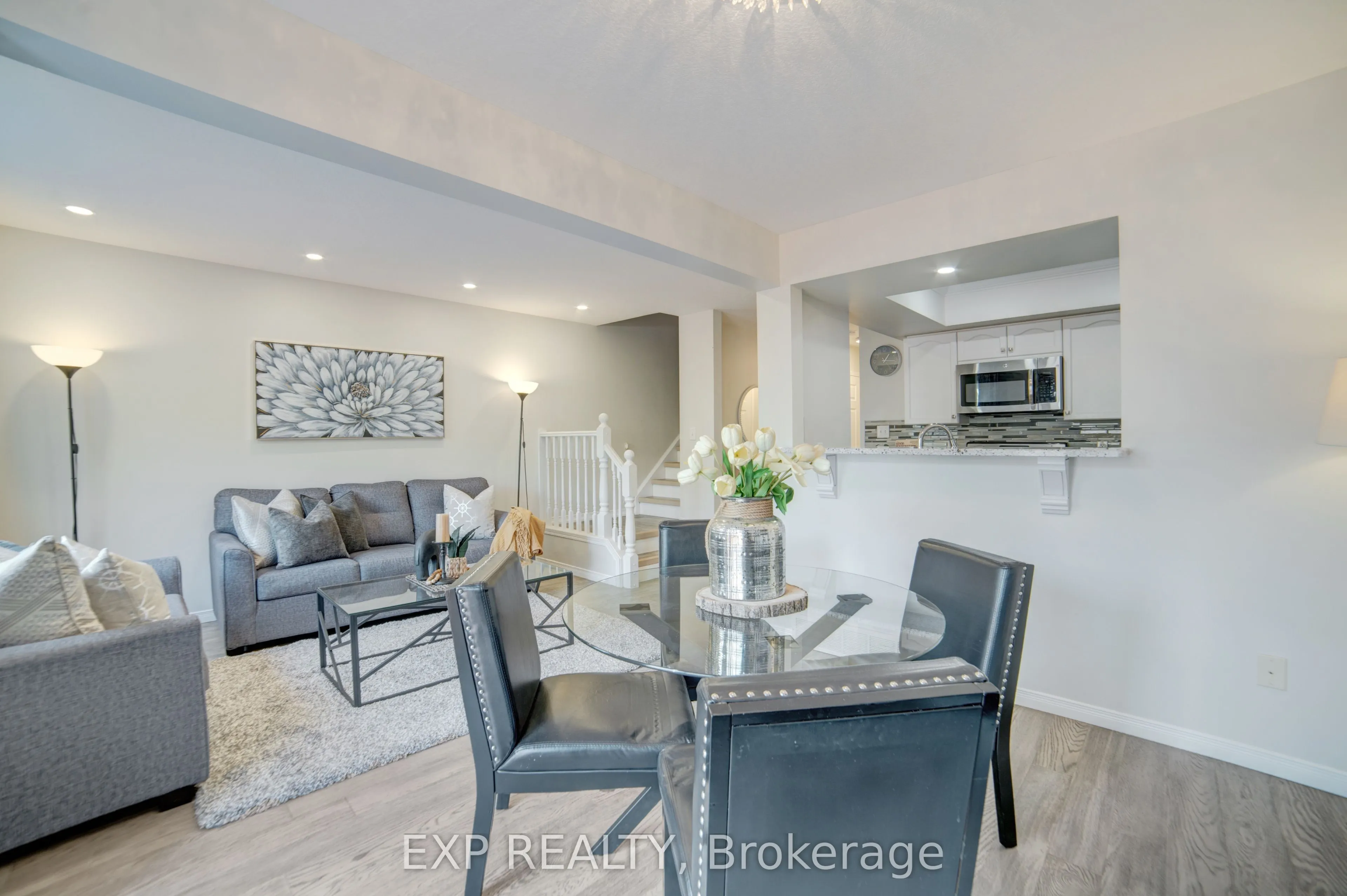 30 Bryan Court W, #26