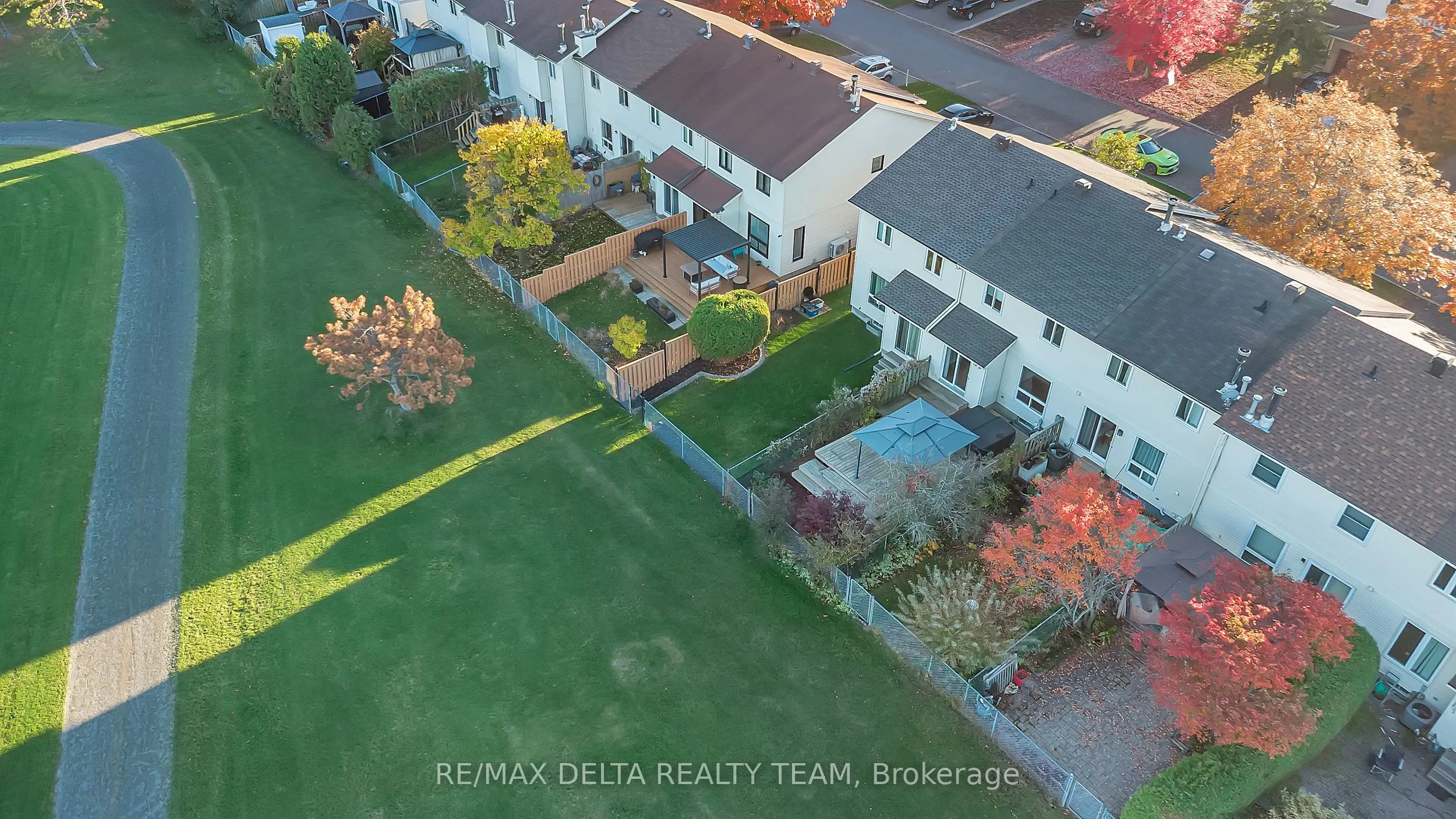 1423 Caravel Crescent