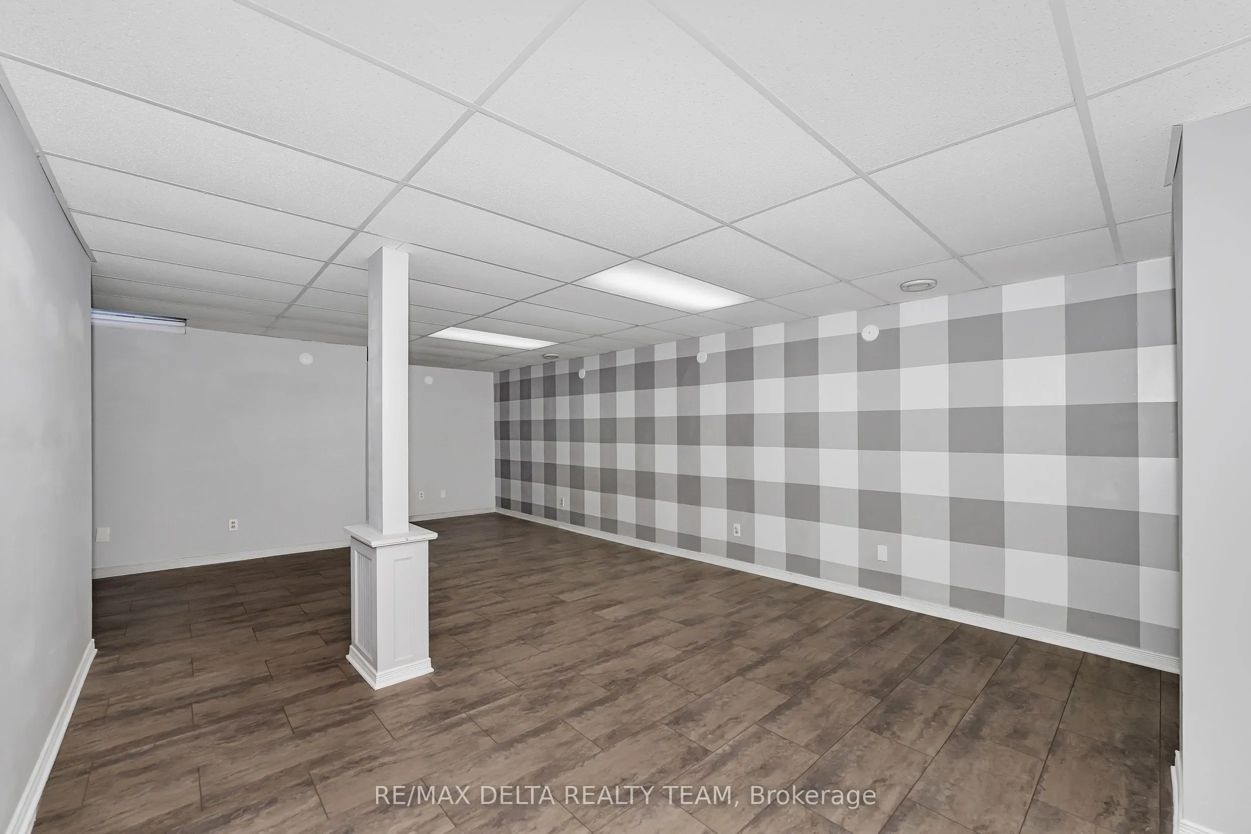 1423 Caravel Crescent