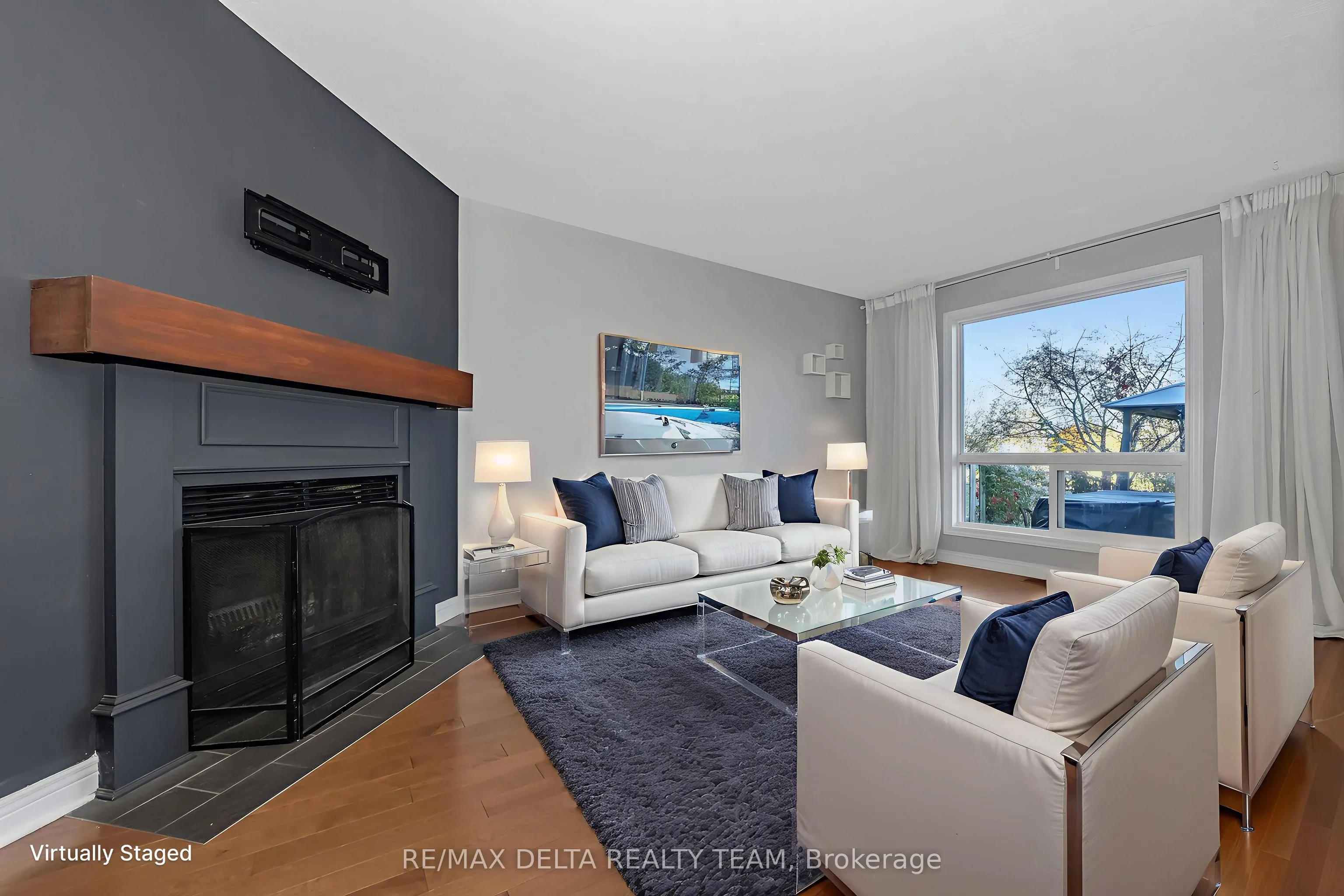 1423 Caravel Crescent