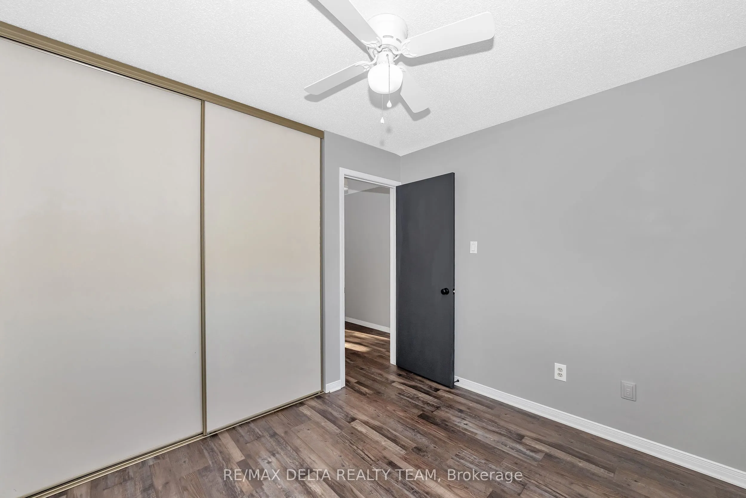 1423 Caravel Crescent