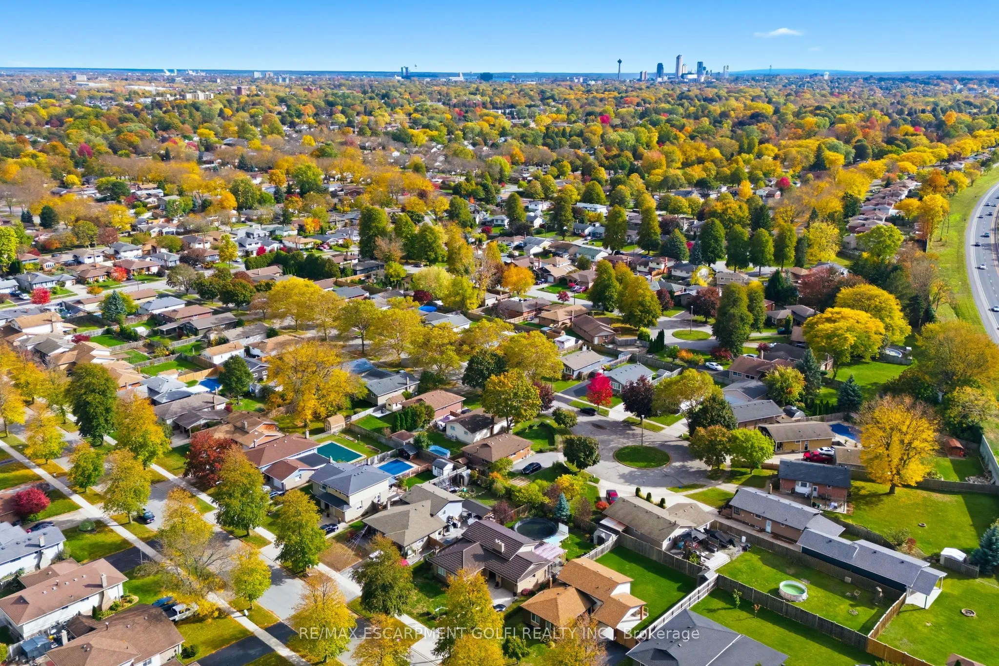 7385 North Dorset Place