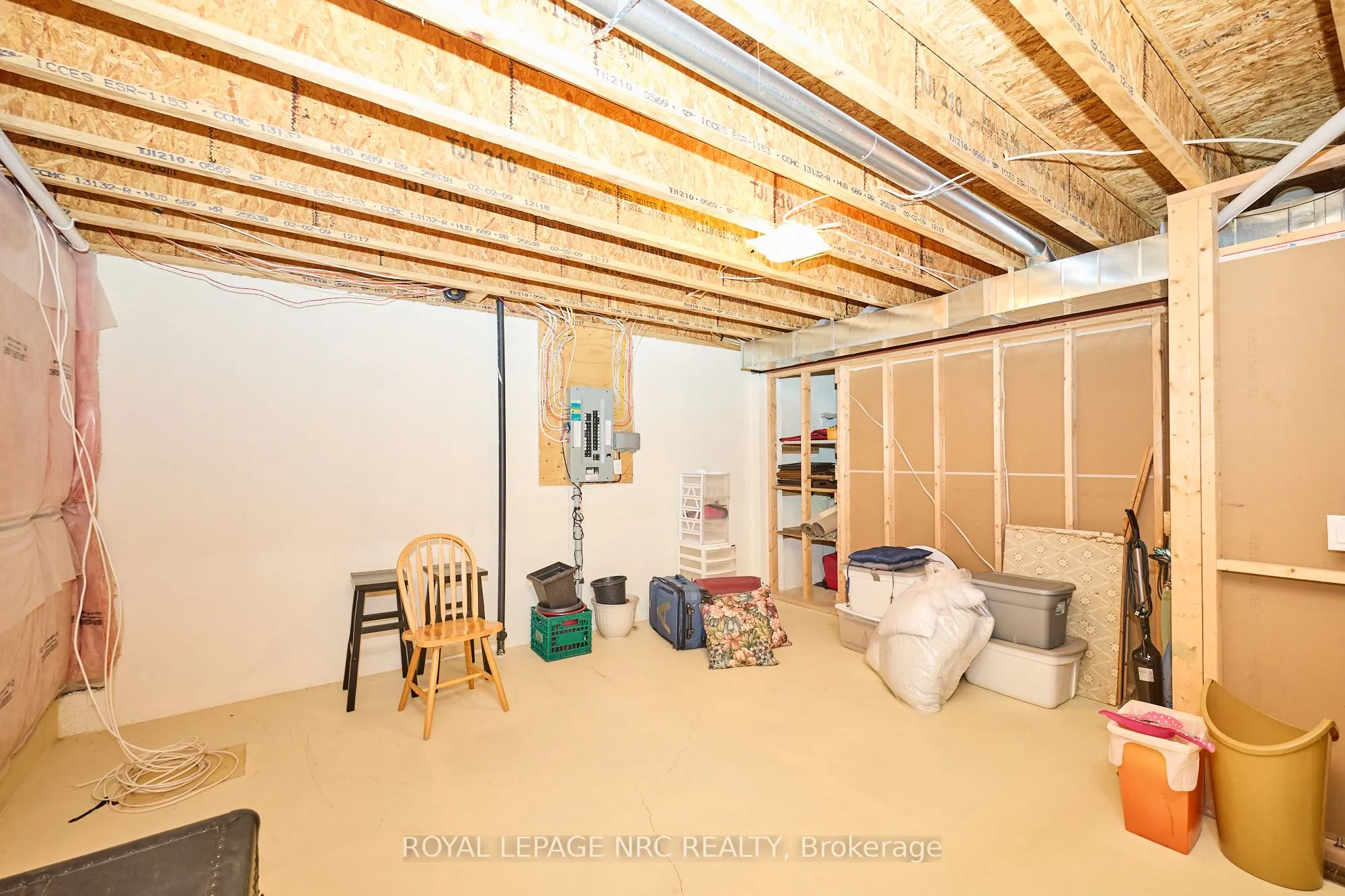 603 Welland Avenue, #8