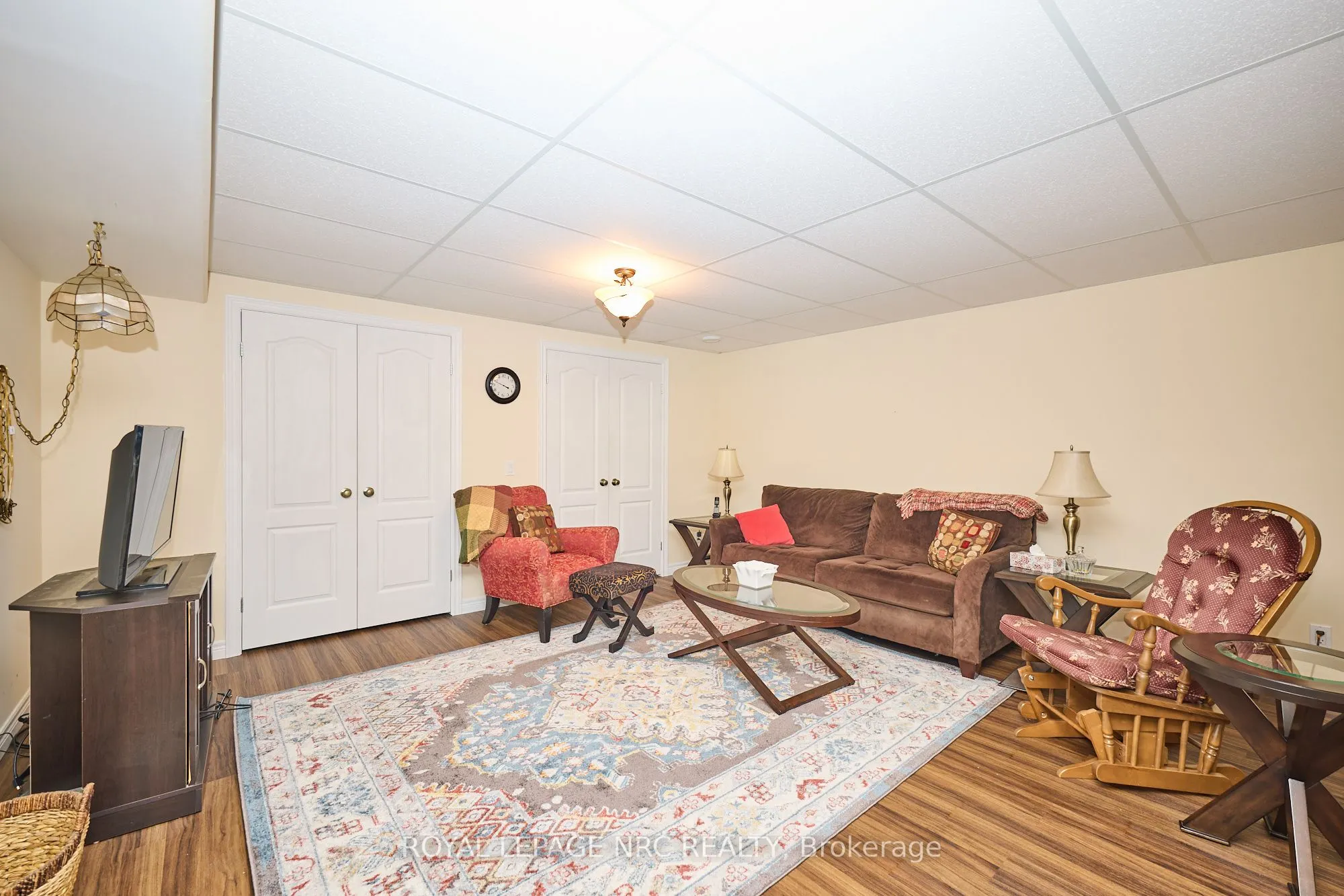 603 Welland Avenue, #8