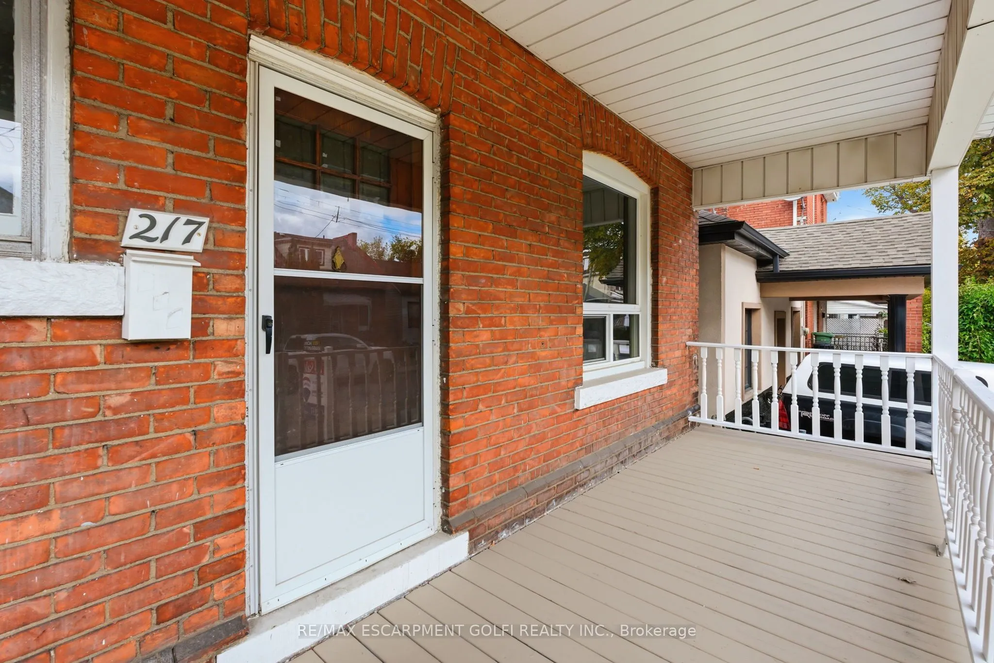 217 Emerald Street N