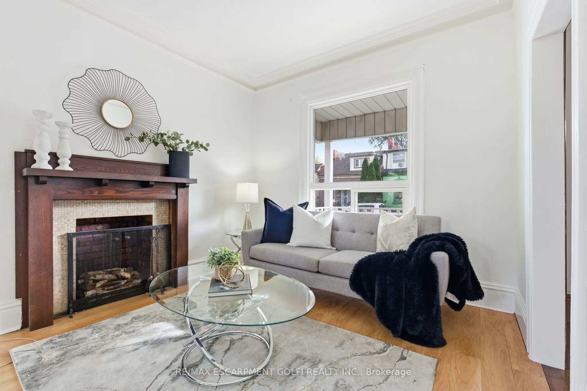 217 Emerald Street N